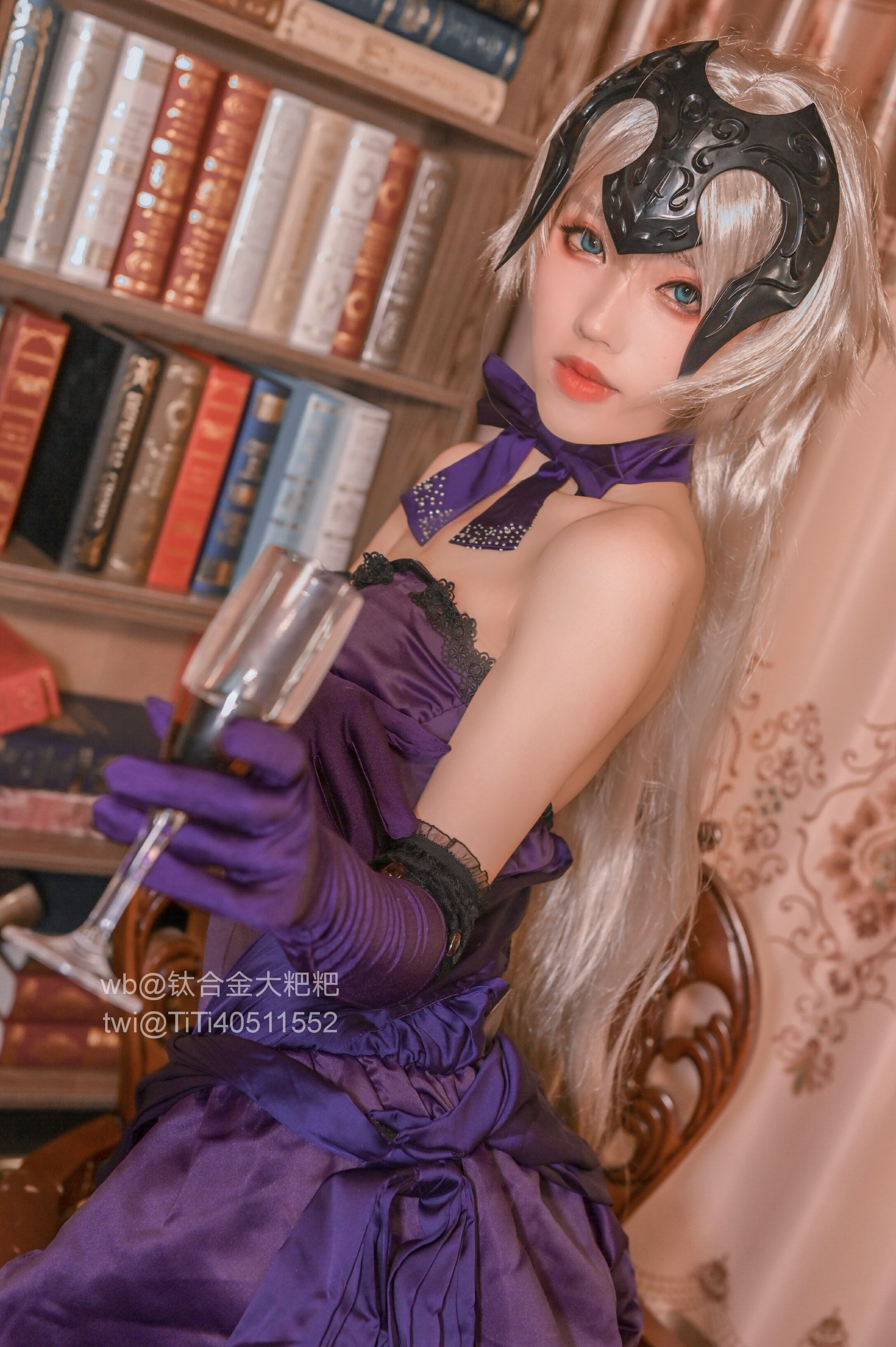 Titanium Alloy TiTi - Joan of Arc