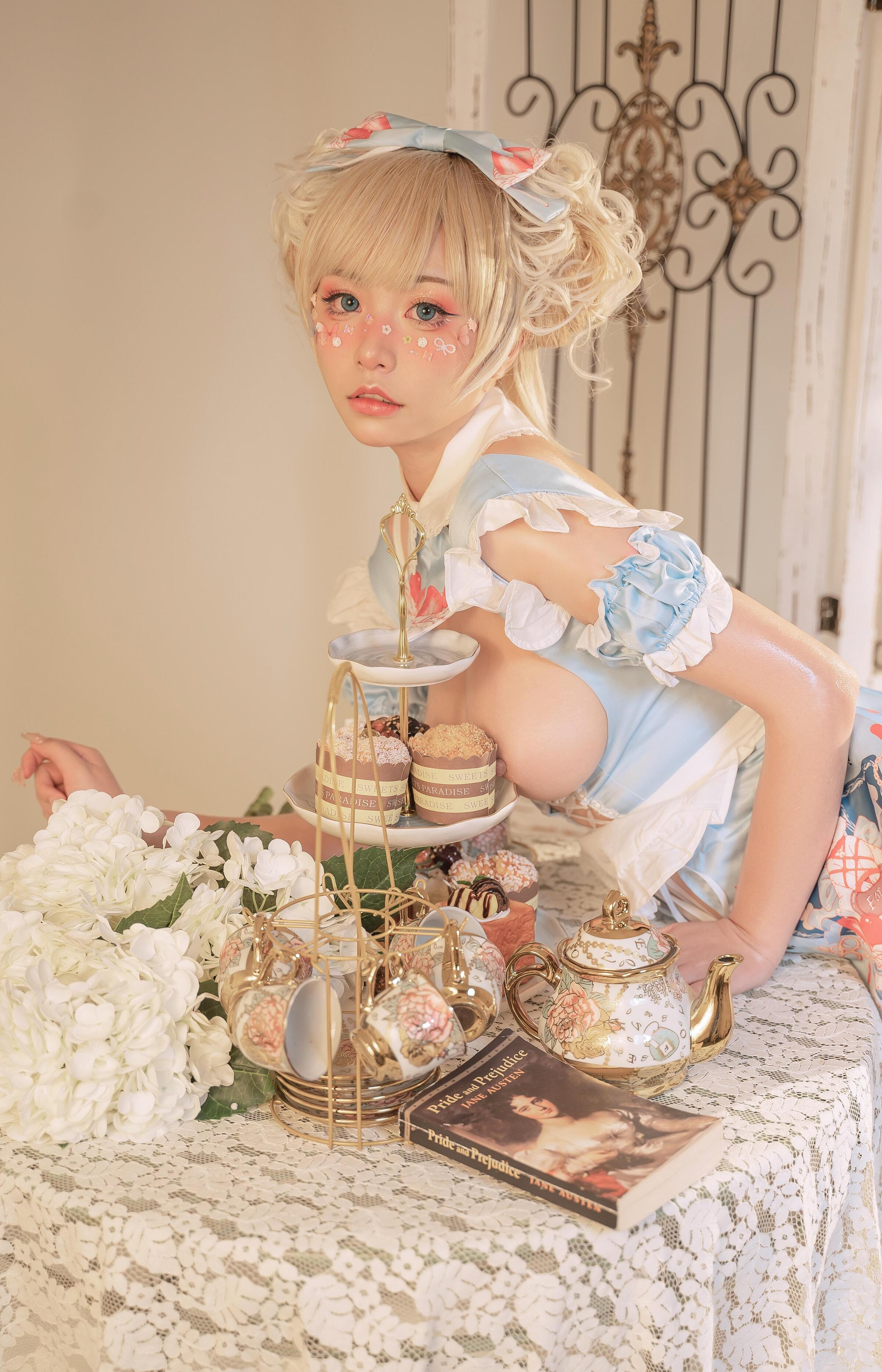 Nekokoyoshi - Alice