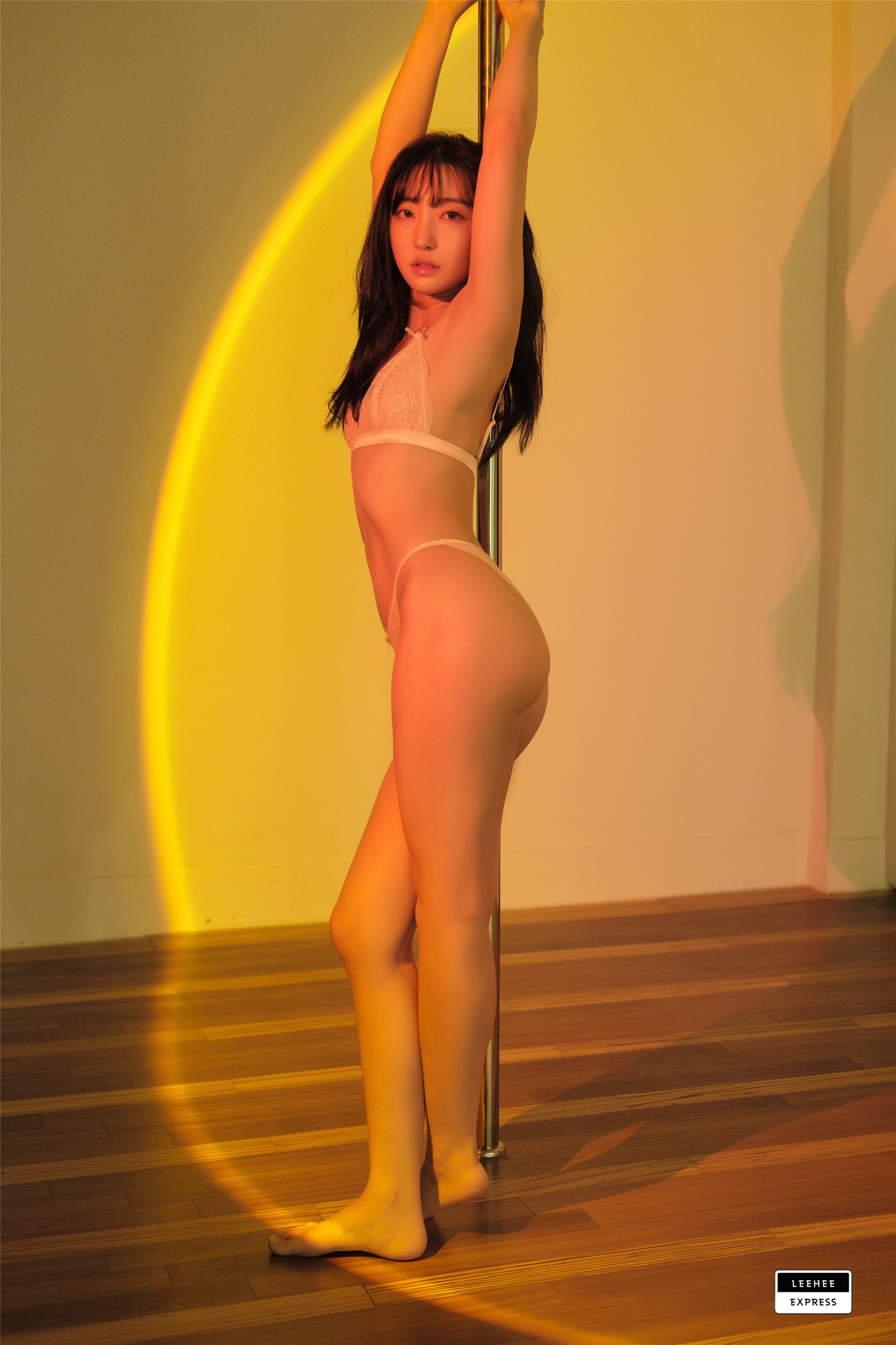 莉希快遞] LEHF 097 – 娜莉 53P