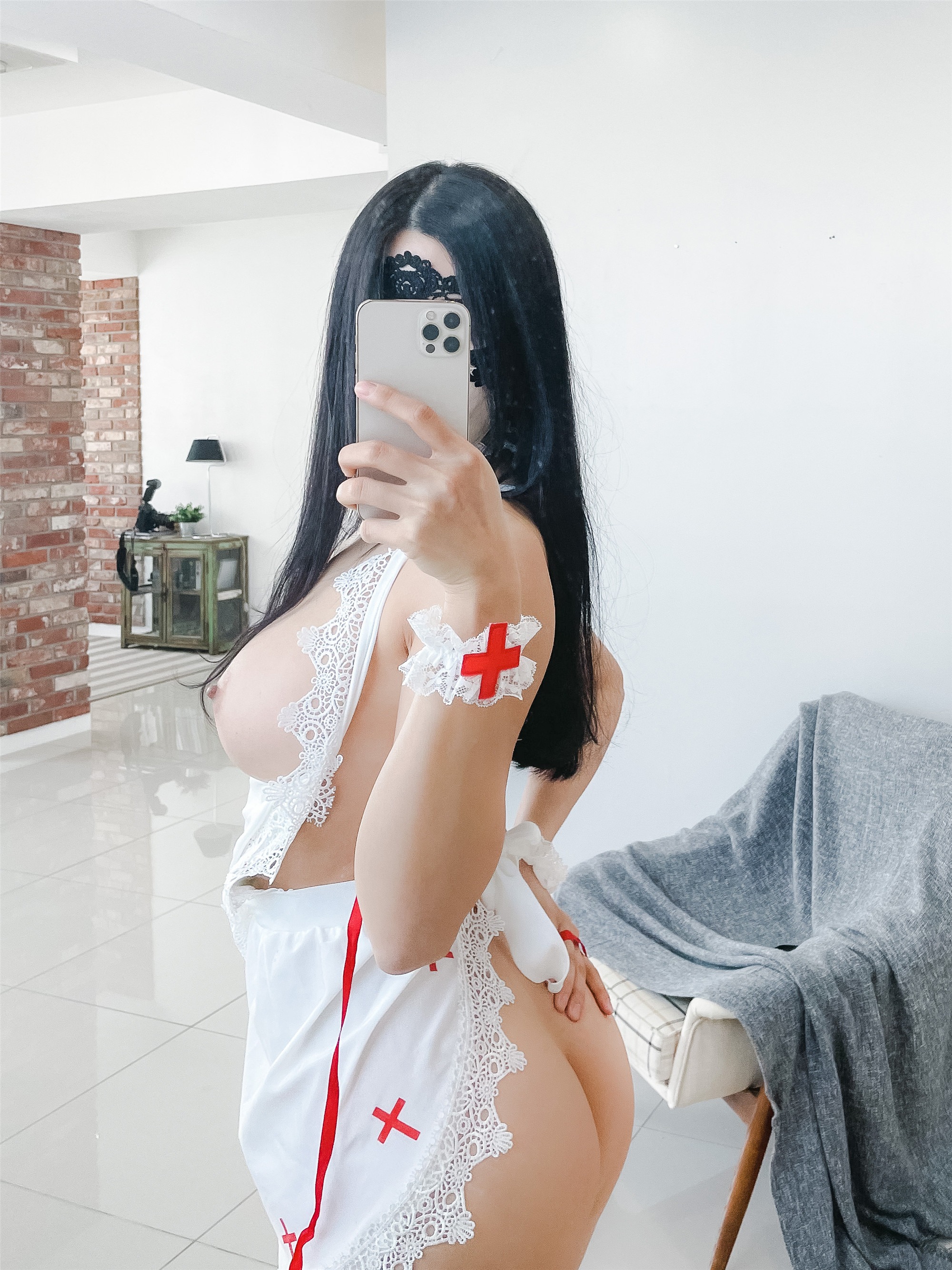 KiSiA] Dana - Tập 25 ft. Y tá Hấp dẫn 92P