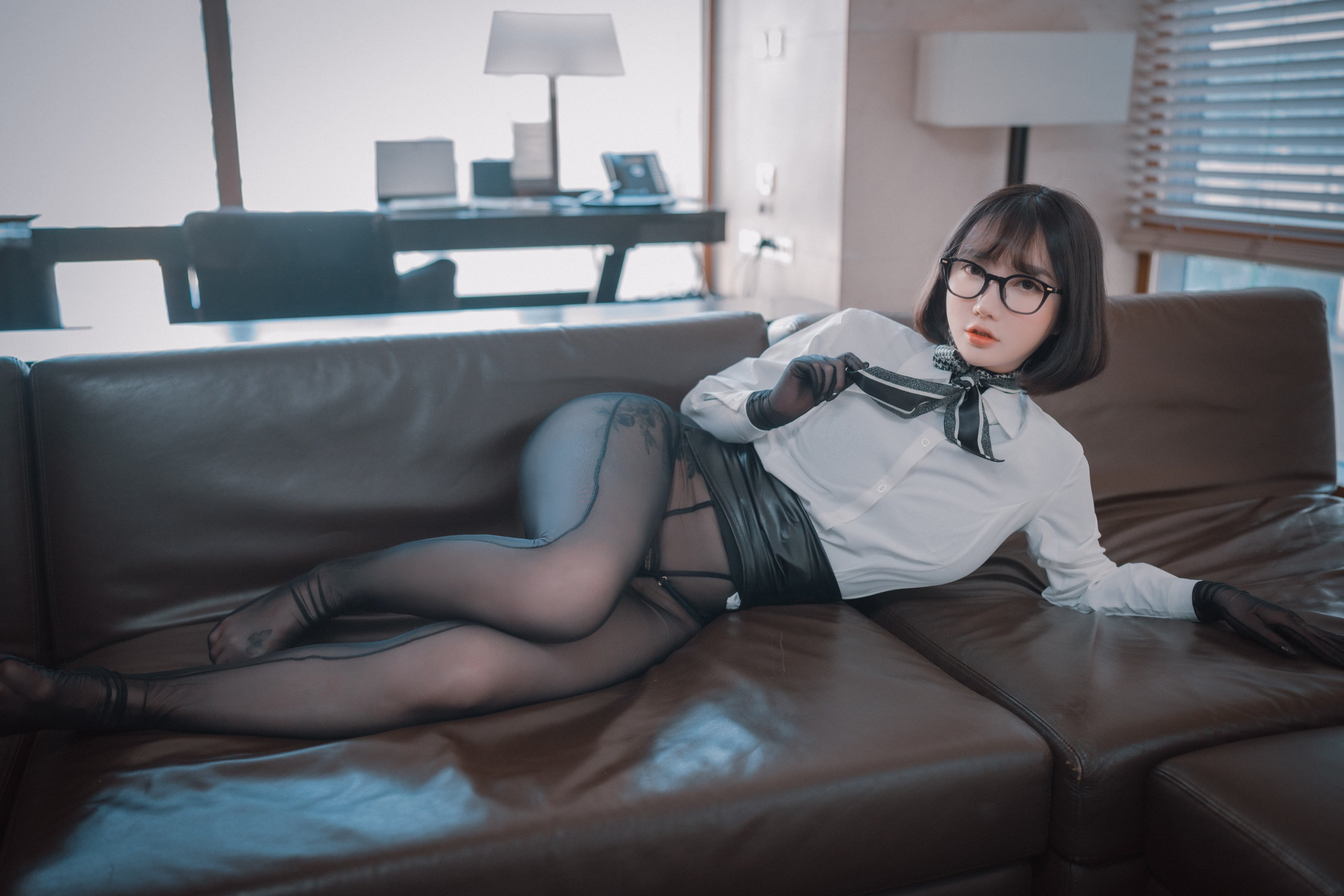 DJAWA] Son Ye-Eun - Naughty Supervisor