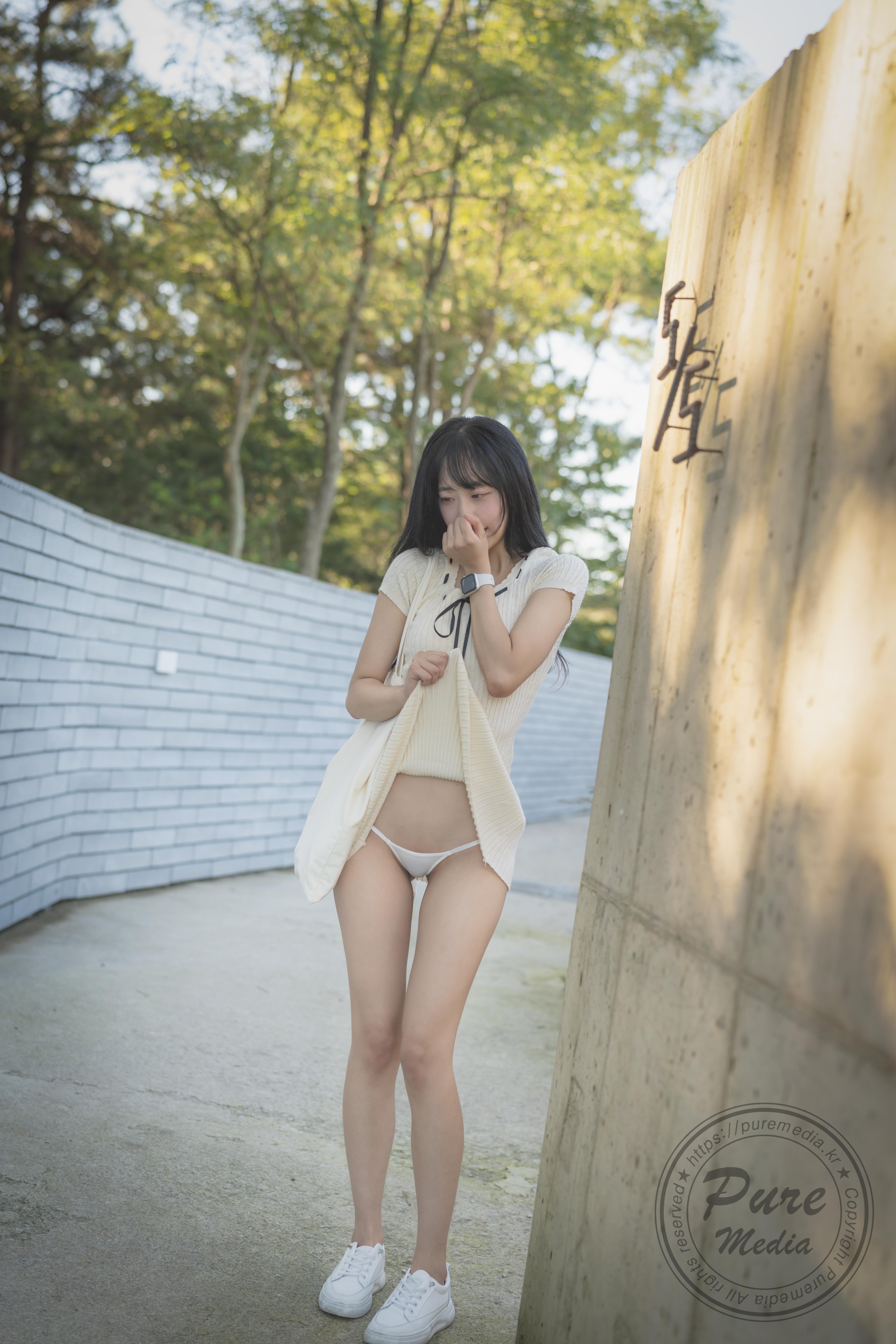 Pure Media] Vol.264 - ヒナ - Bitxx屋外トレーニング