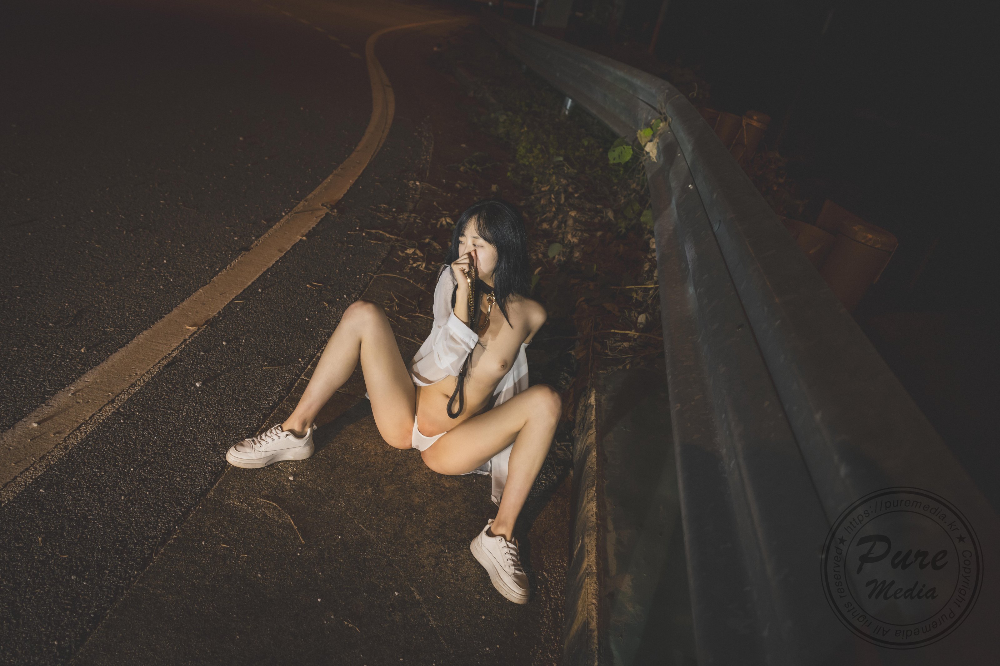 Pure Media Volume 264 Hina Outdoor Training | Cosplay Gallery
