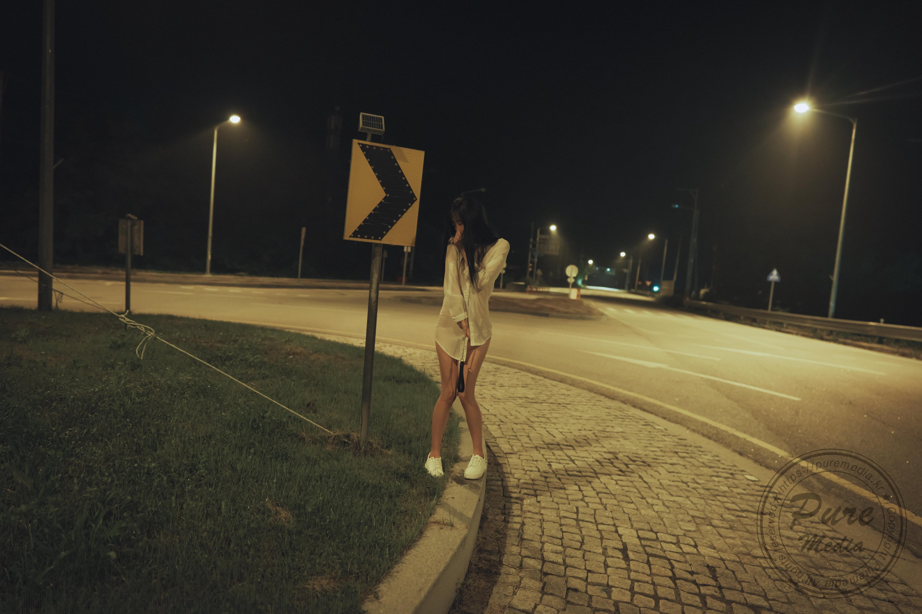 Pure Media Volume 264 Hina Outdoor Training | Cosplay Gallery