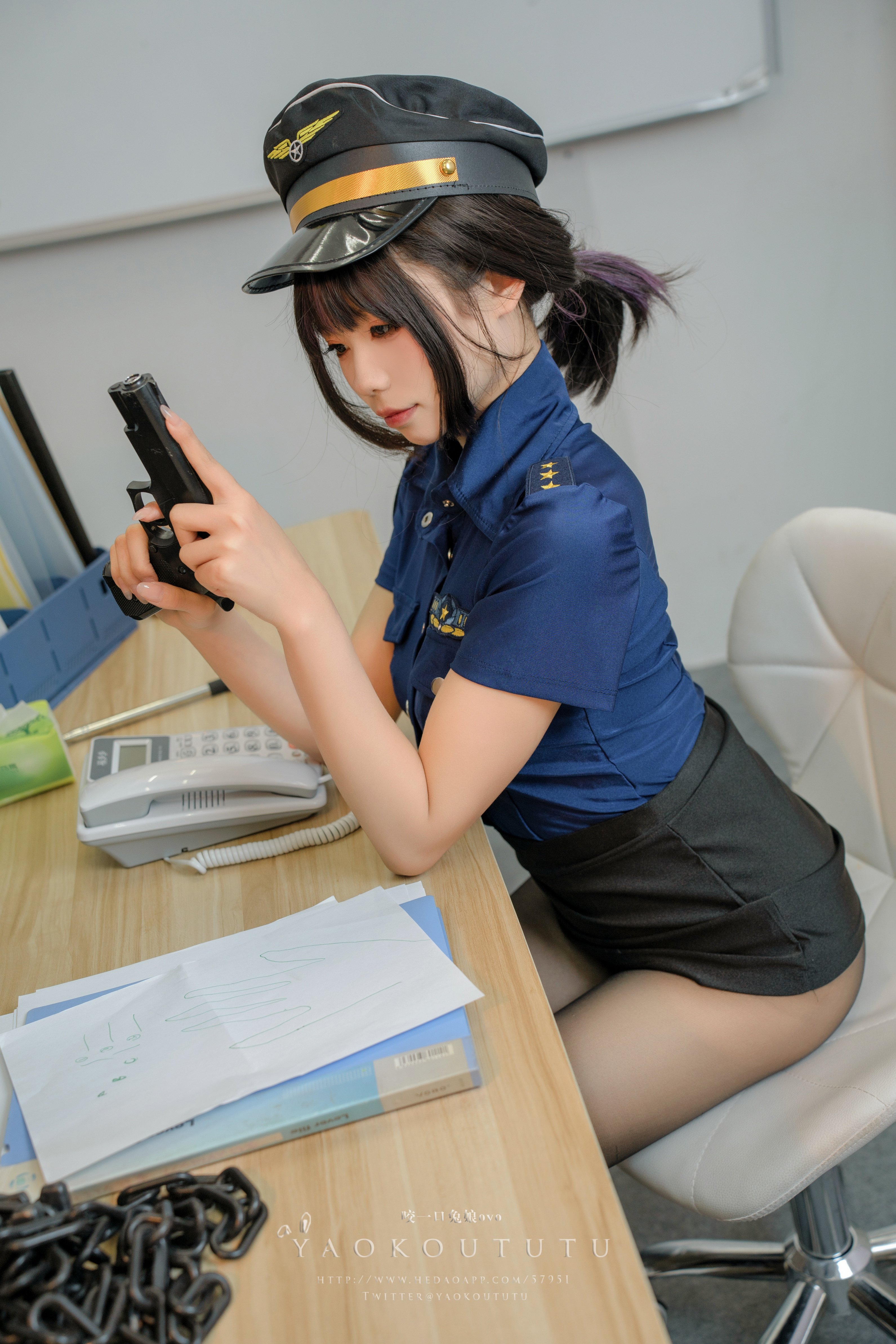 ウサギ娘を一口噛む ovo - Policewoman ウーロン女警