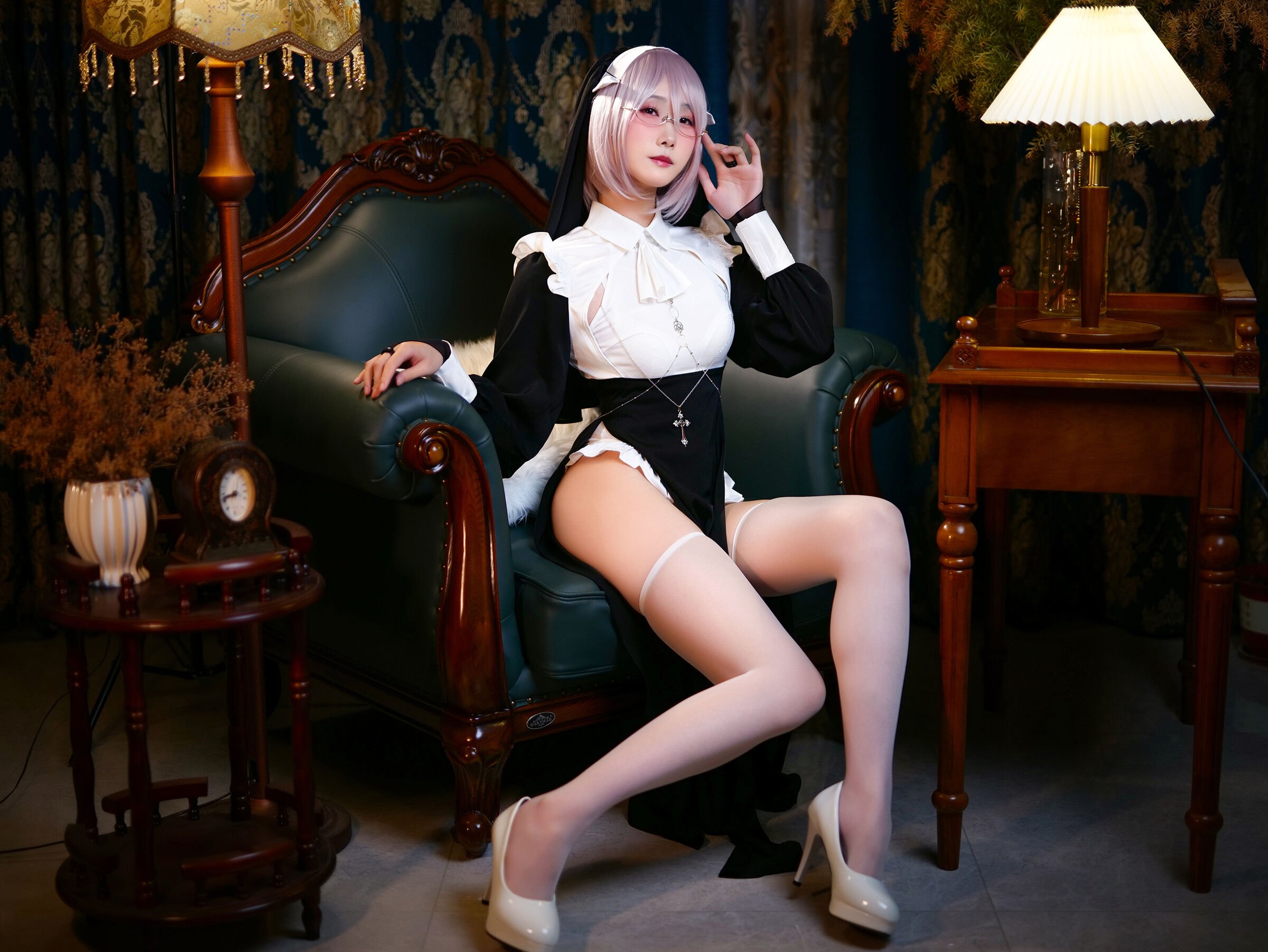 晓美妈 - 痴-修女