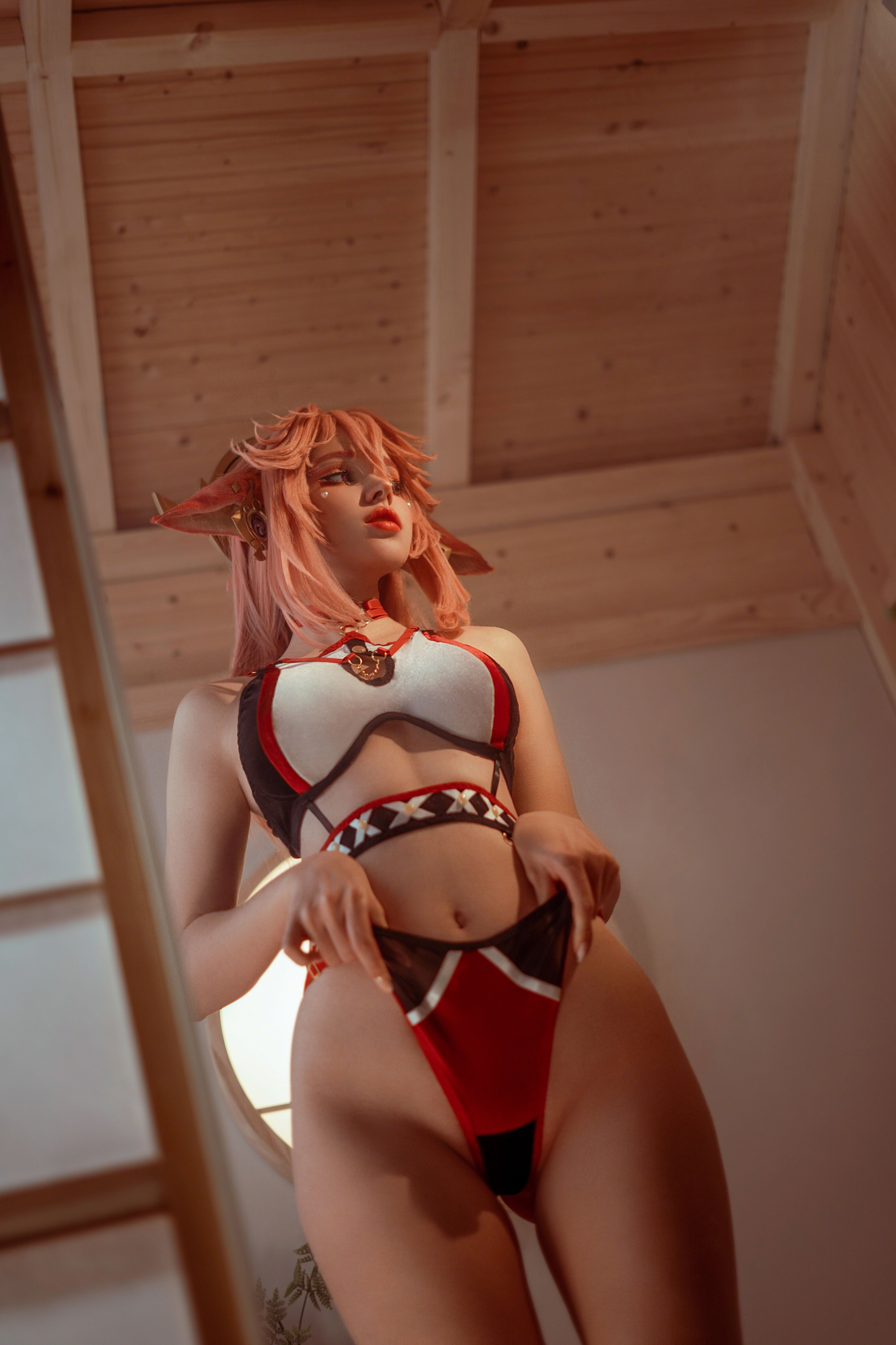 Shirogane Sama - Yae Miko