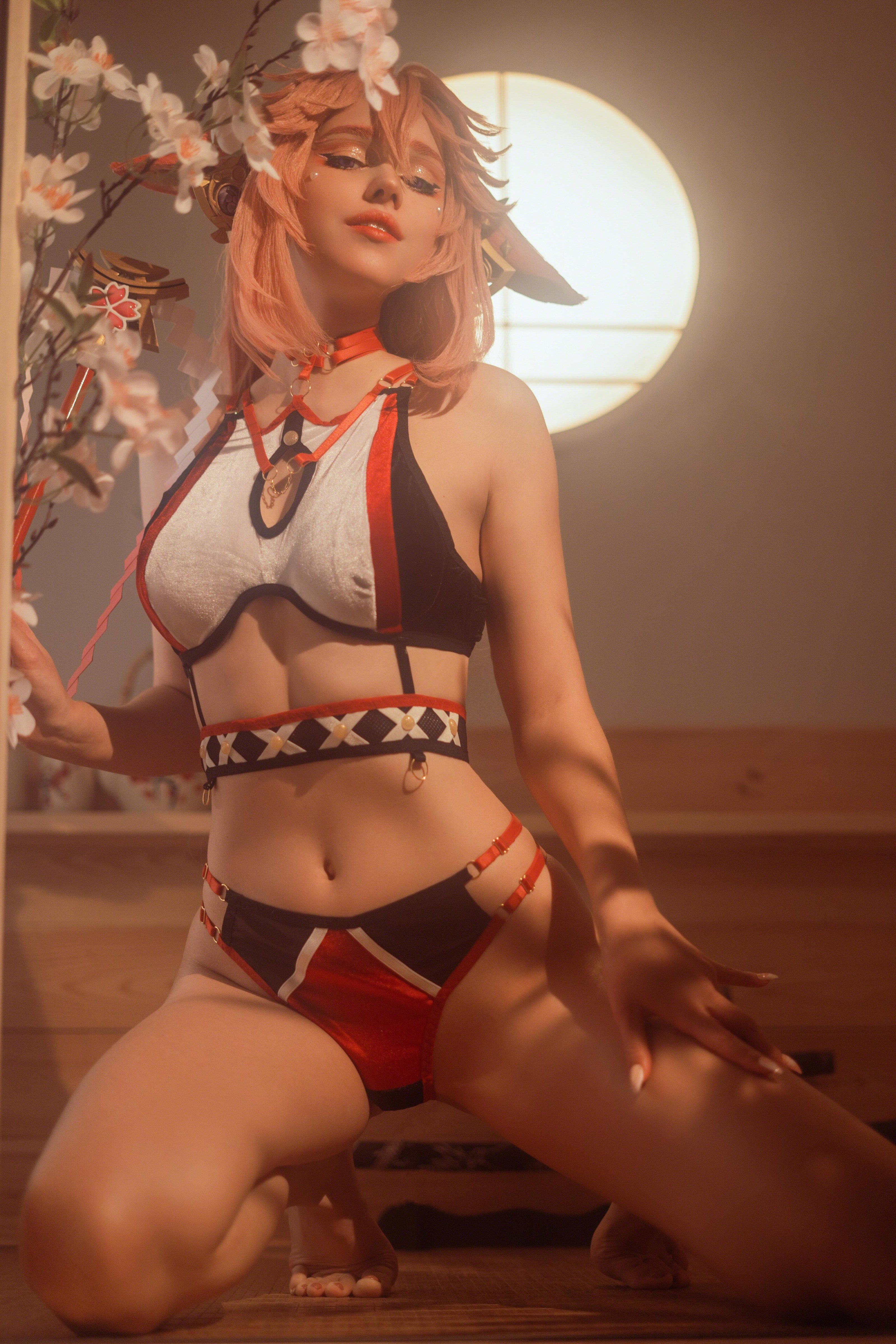 Shirogane Sama - Yae Miko