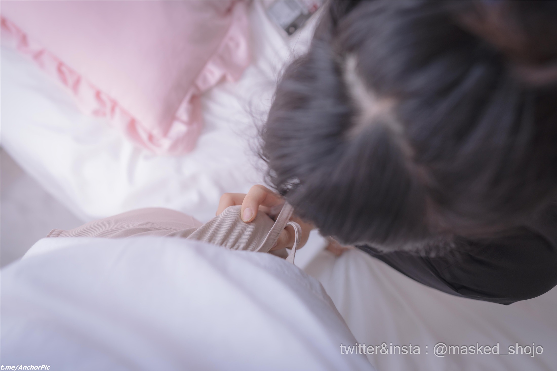 Shojo Số 006 - Cô gái ngoan ngoãn 73 trang