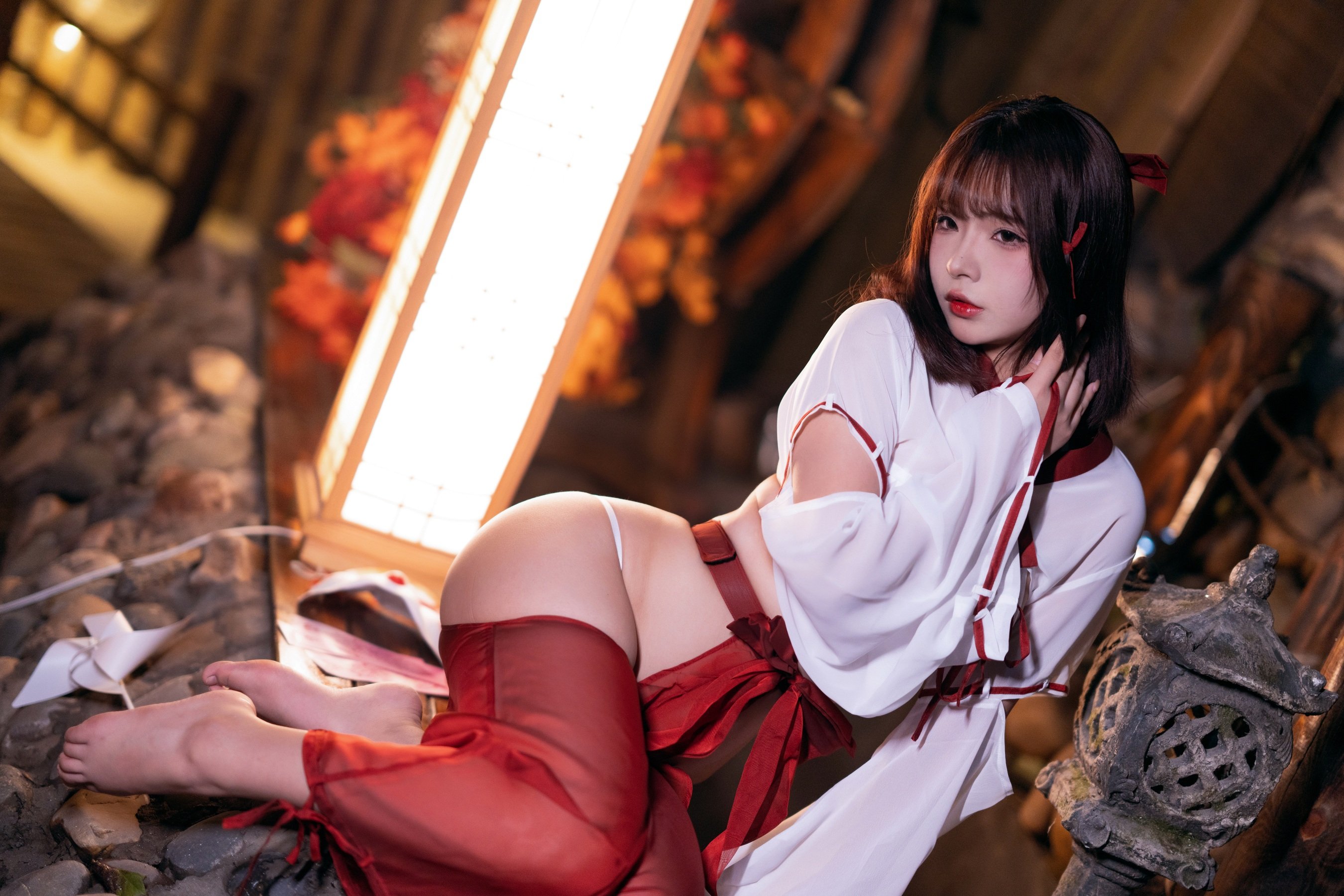 ユウフイ玉ヒ - 巫女