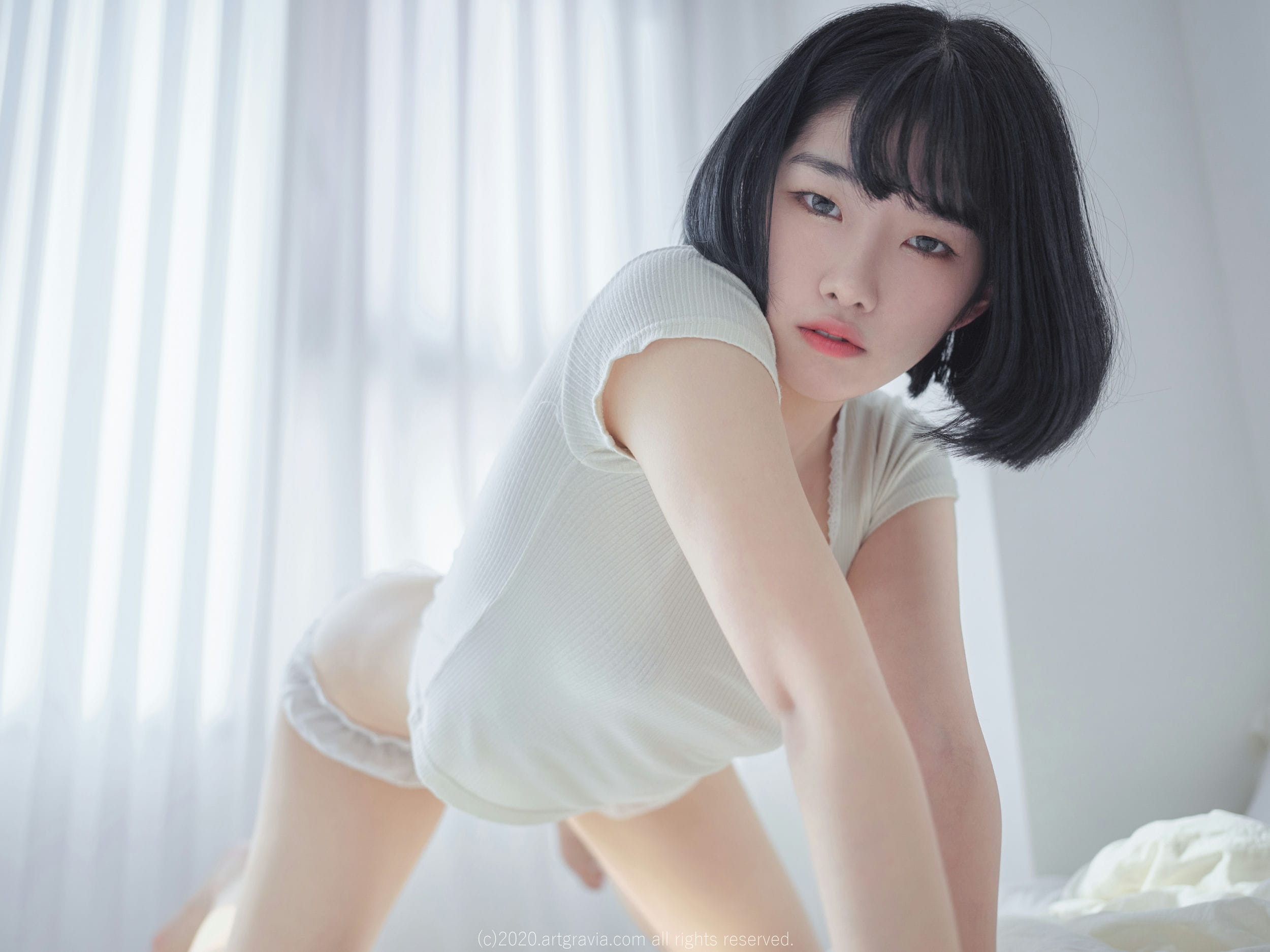 Sonson (손손) - [ARTGRAVIA] VOL.210 [73P]