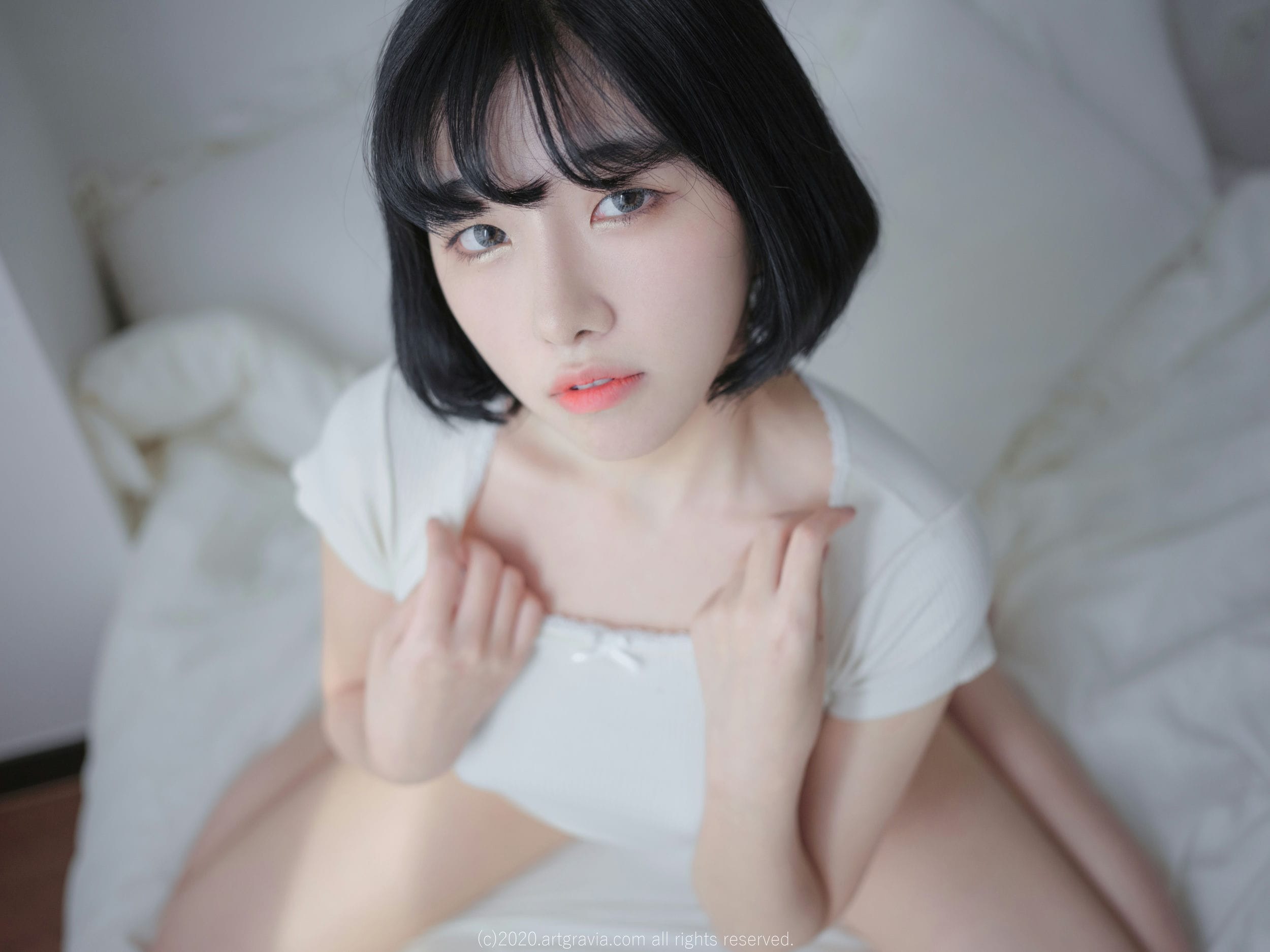 Sonson (손손) - [ARTGRAVIA] VOL.210 [73P]