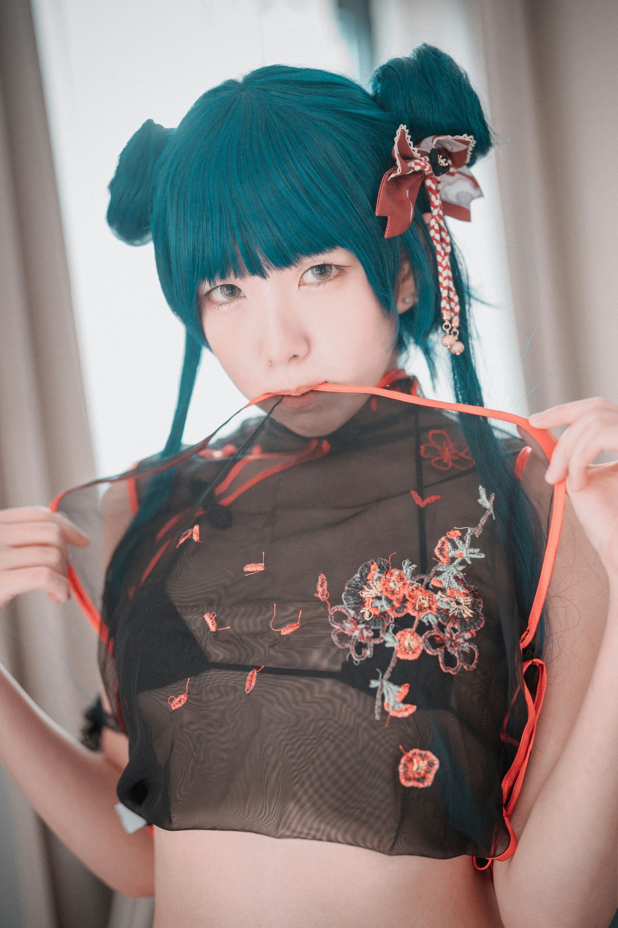 森森 (손손) - NO.15 [迪加瓦] 透明旗袍女孩-普通版 [45P