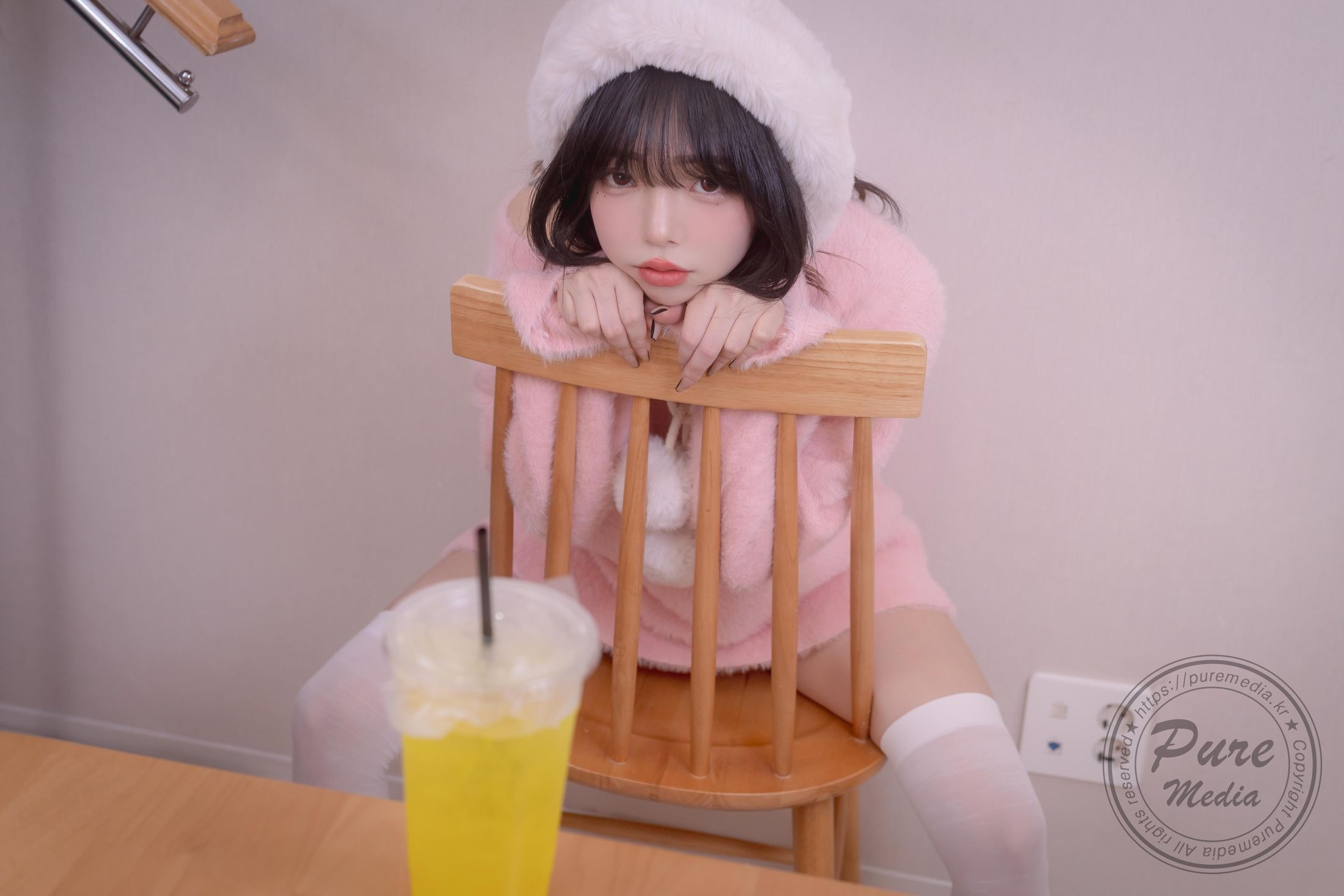 [Pure Media] Vol.266 Jelly (젤리) - Cutie Rabbit & Pink Hole 200P