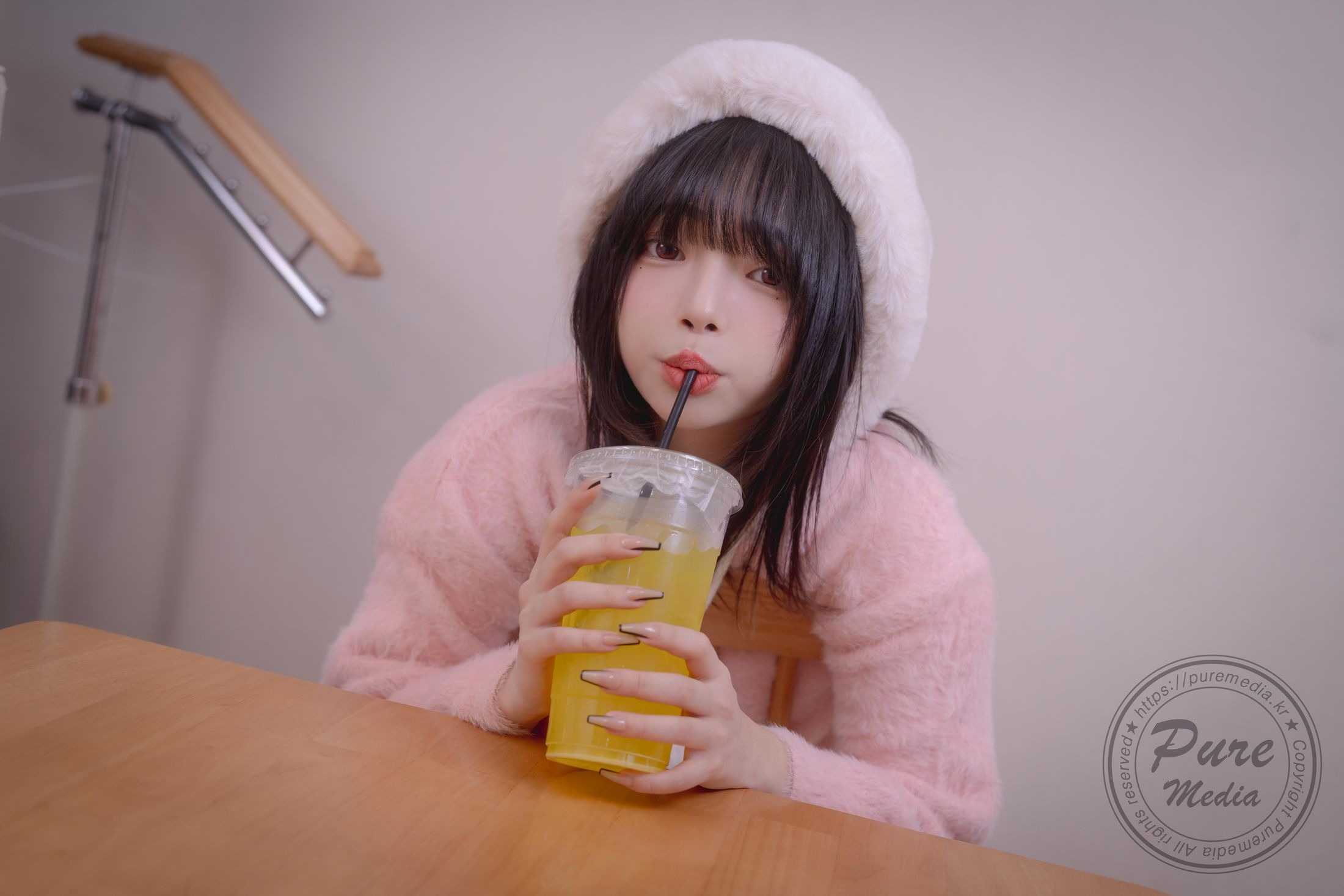 [Pure Media] Vol.266 Jelly (젤리) - Cutie Rabbit & Pink Hole 200P