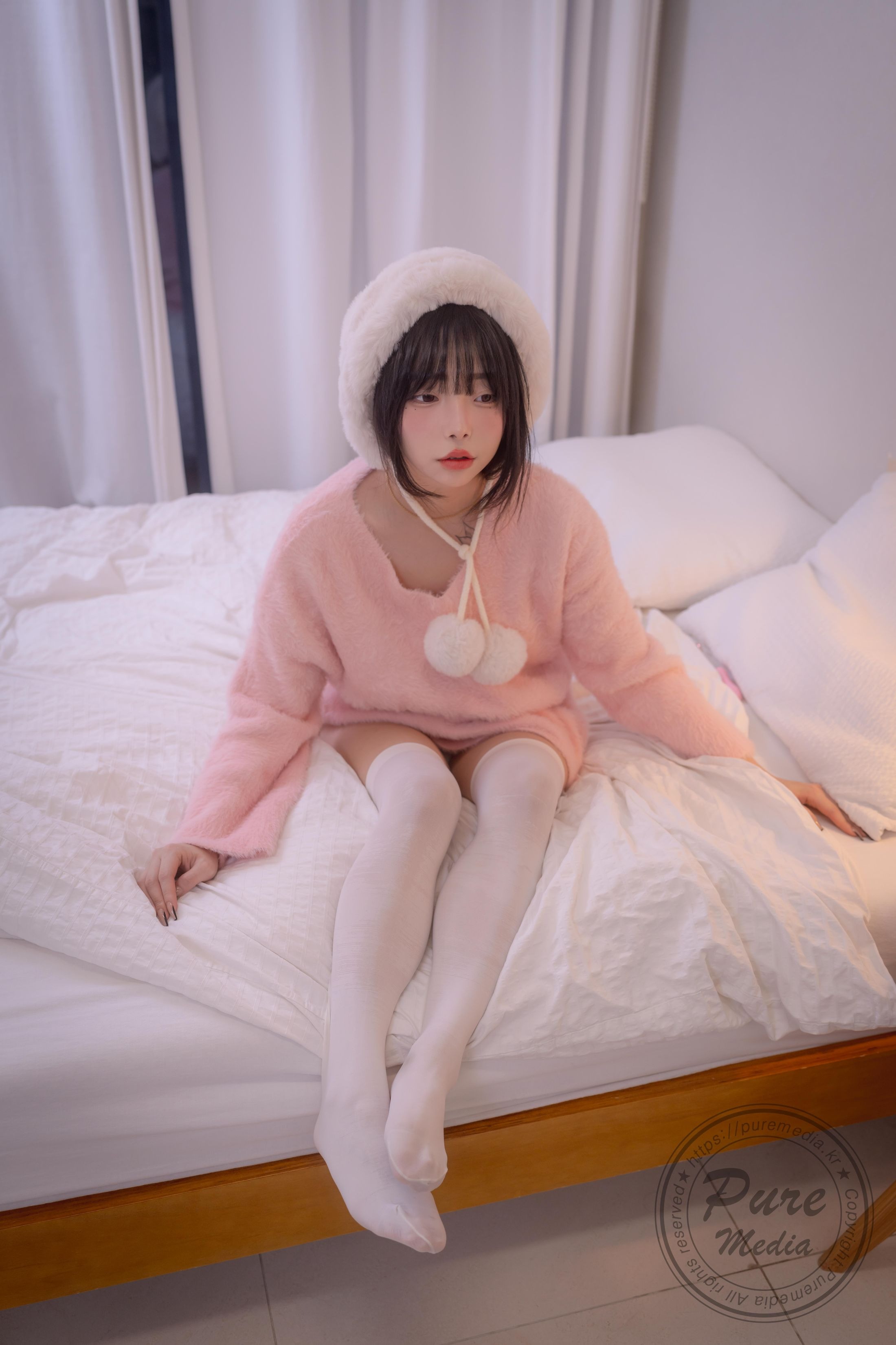 [Pure Media] Vol.266 Jelly (젤리) - Cutie Rabbit & Pink Hole 200P