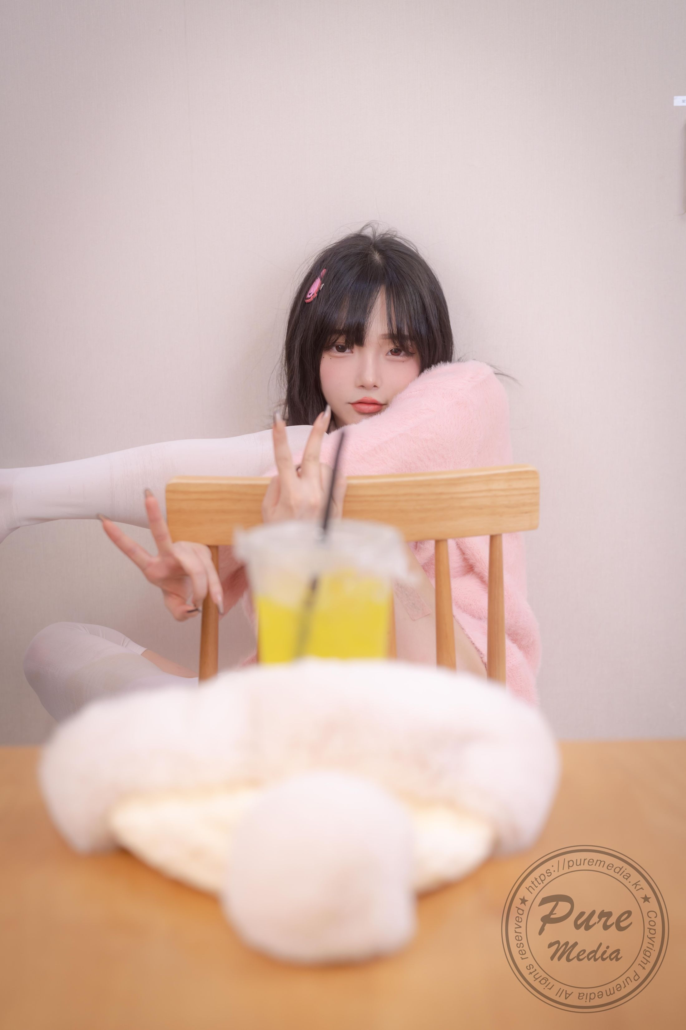 [Pure Media] Vol.266 Jelly (젤리) - Cutie Rabbit & Pink Hole 200P