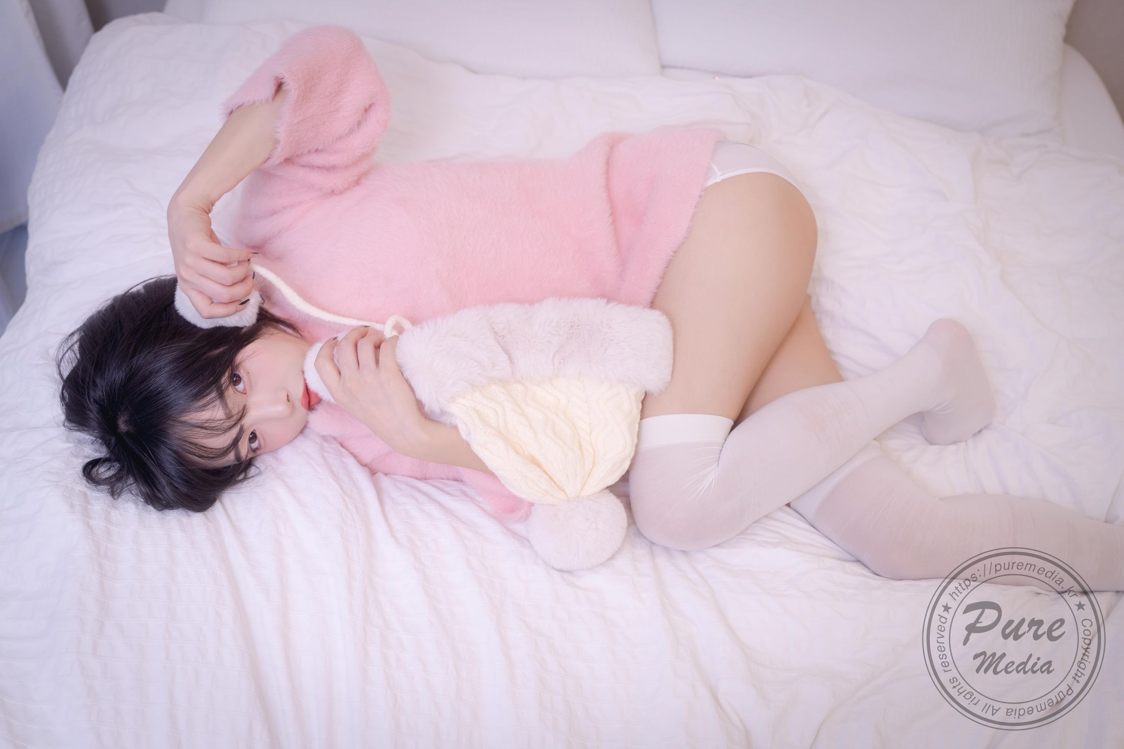 [Pure Media] Vol.266 Jelly (젤리) - Cutie Rabbit & Pink Hole 200P