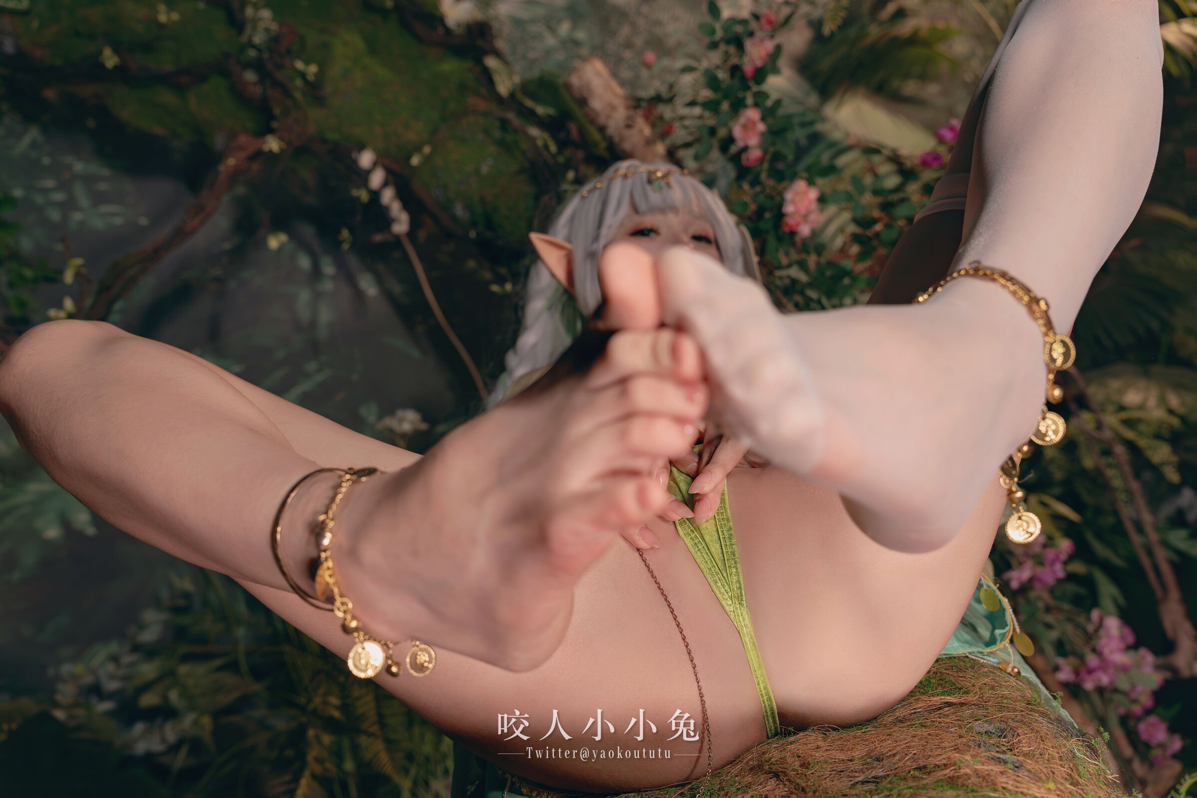 咬一口兔娘 -『大慈樹王』 原神
