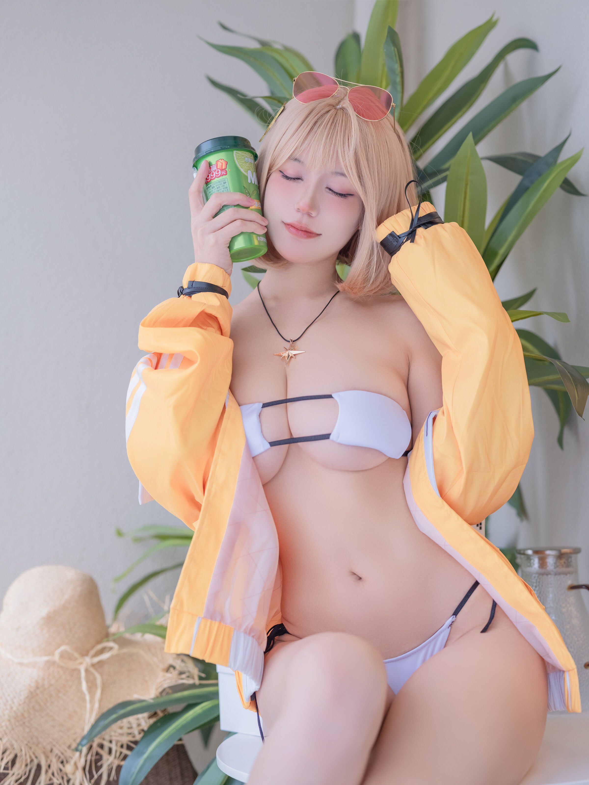 小仓千代w 阿尼斯 NIKKE