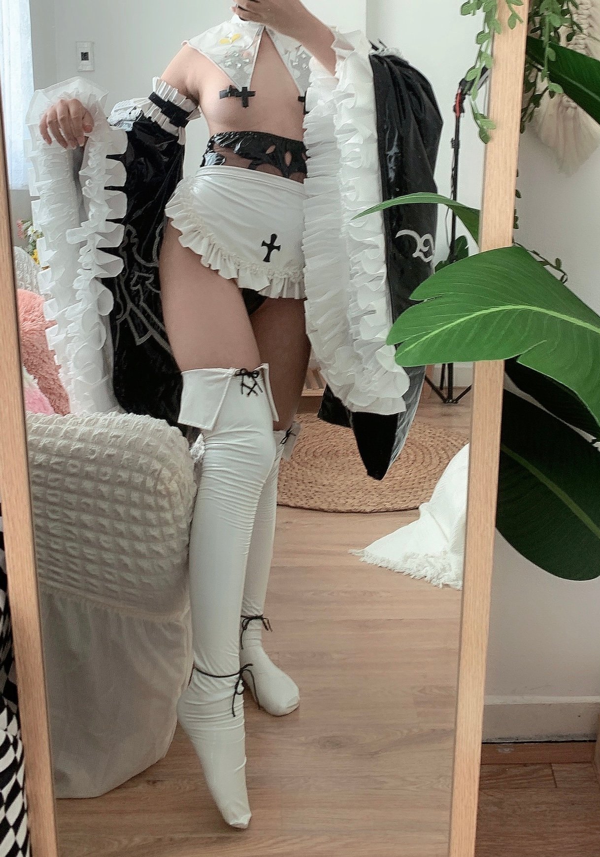 Azure - 2B Maid