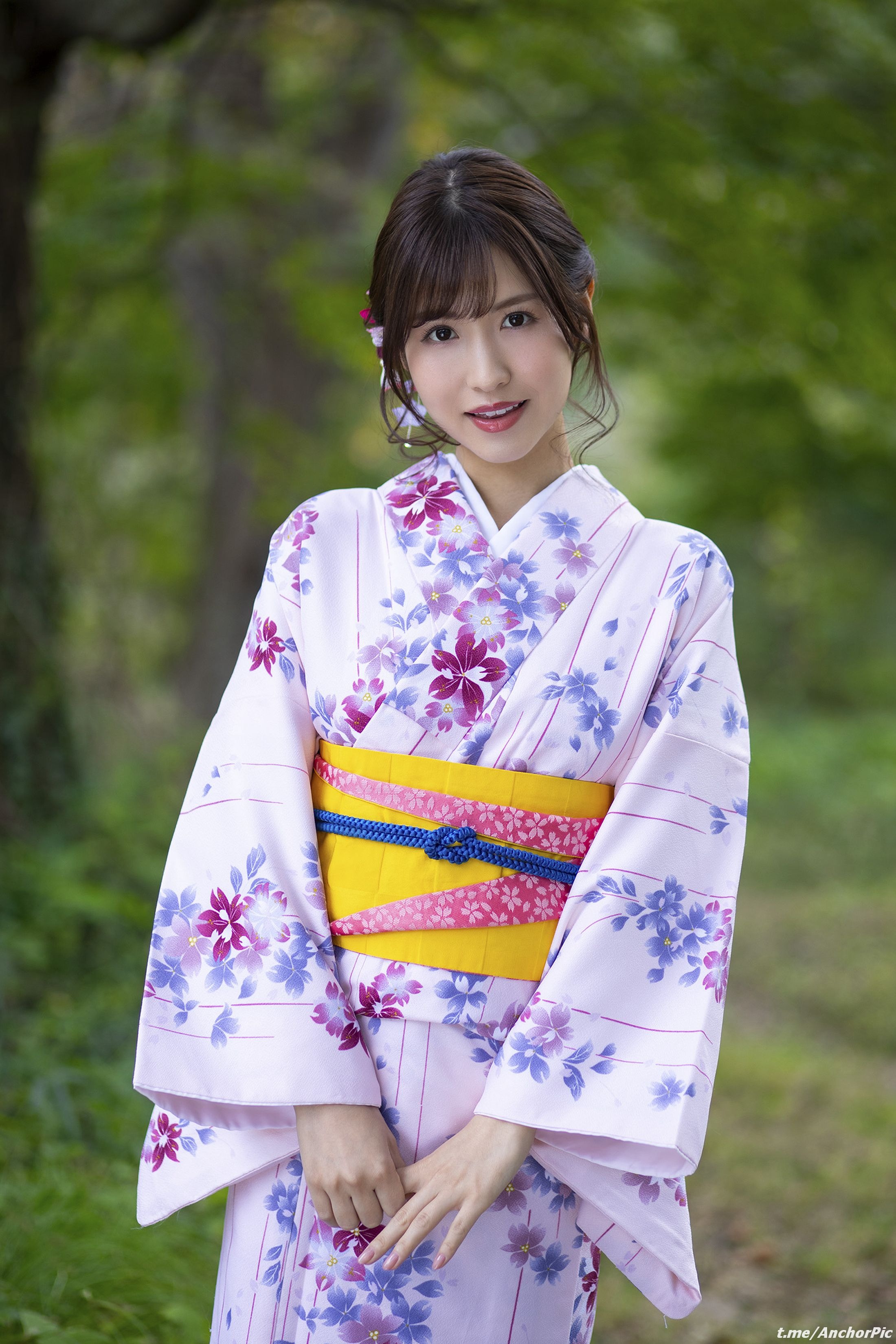 桜空ももヘアヌード写真集 84P