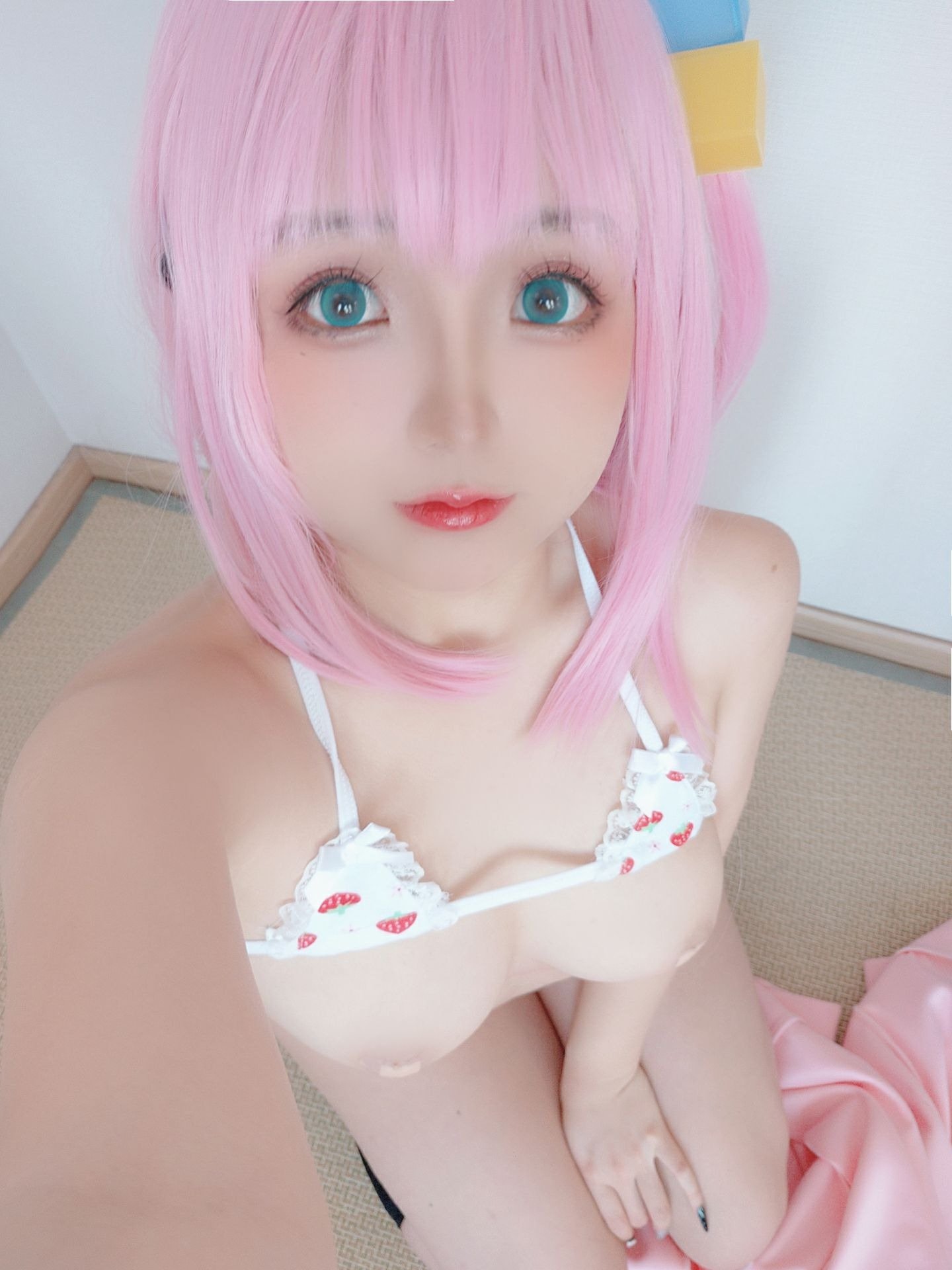 日奈娇 – 小孤独