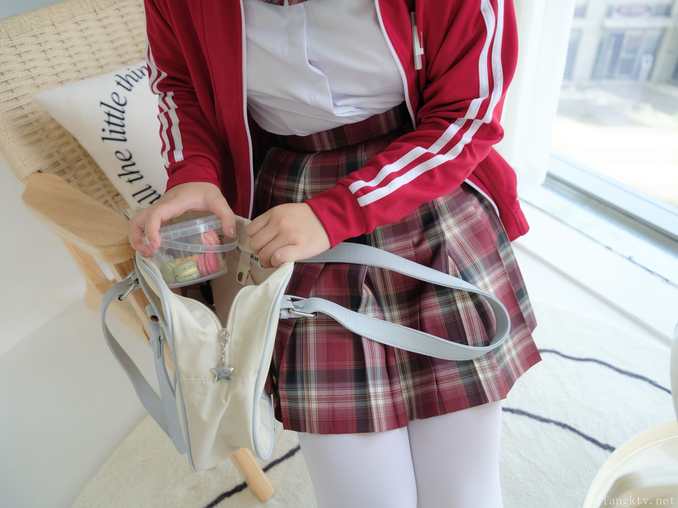 緊急企画] シャオフォン - JK制服 116P