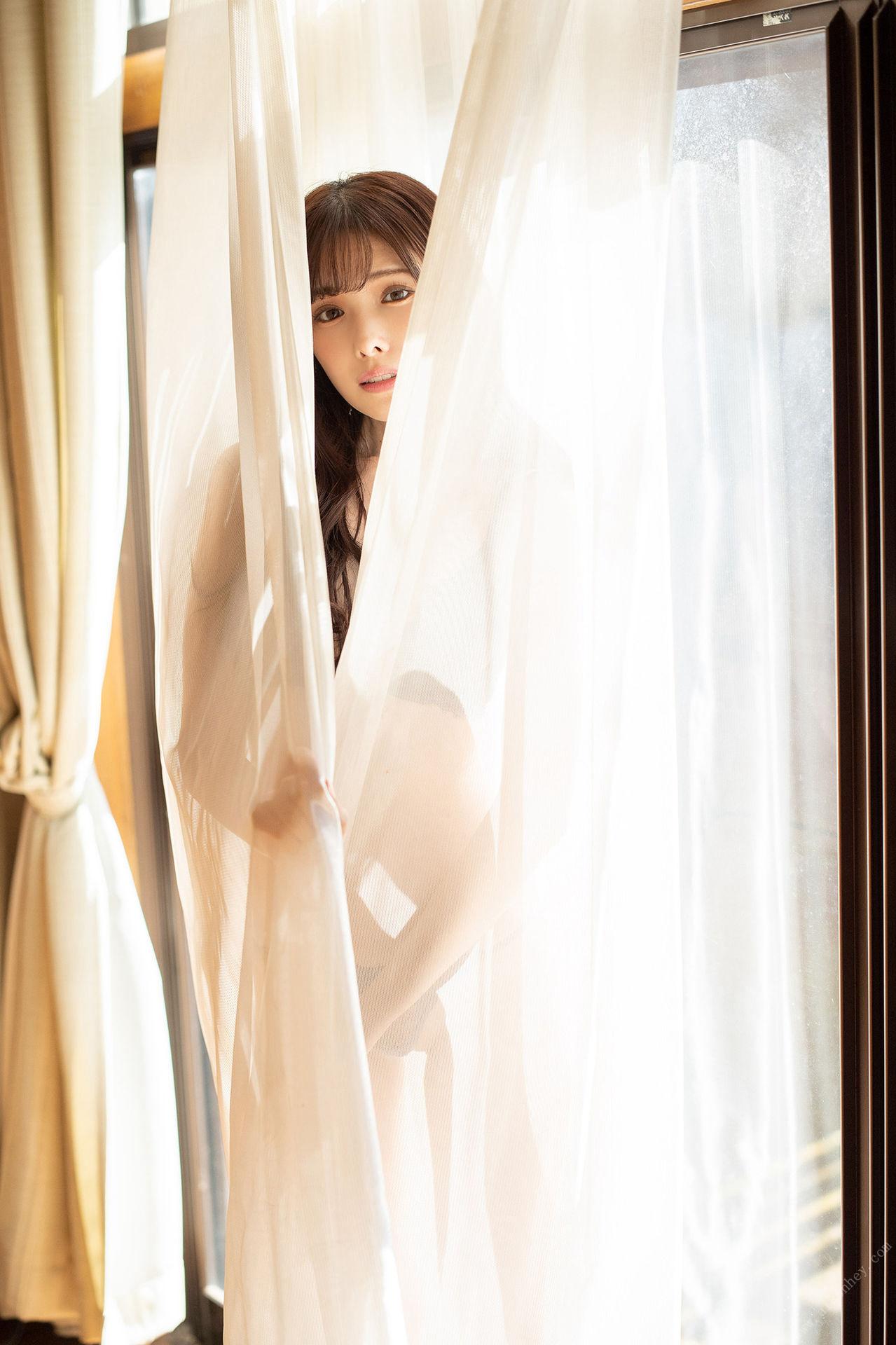 Shin Arina Weekly Post Digital Photobook 90P