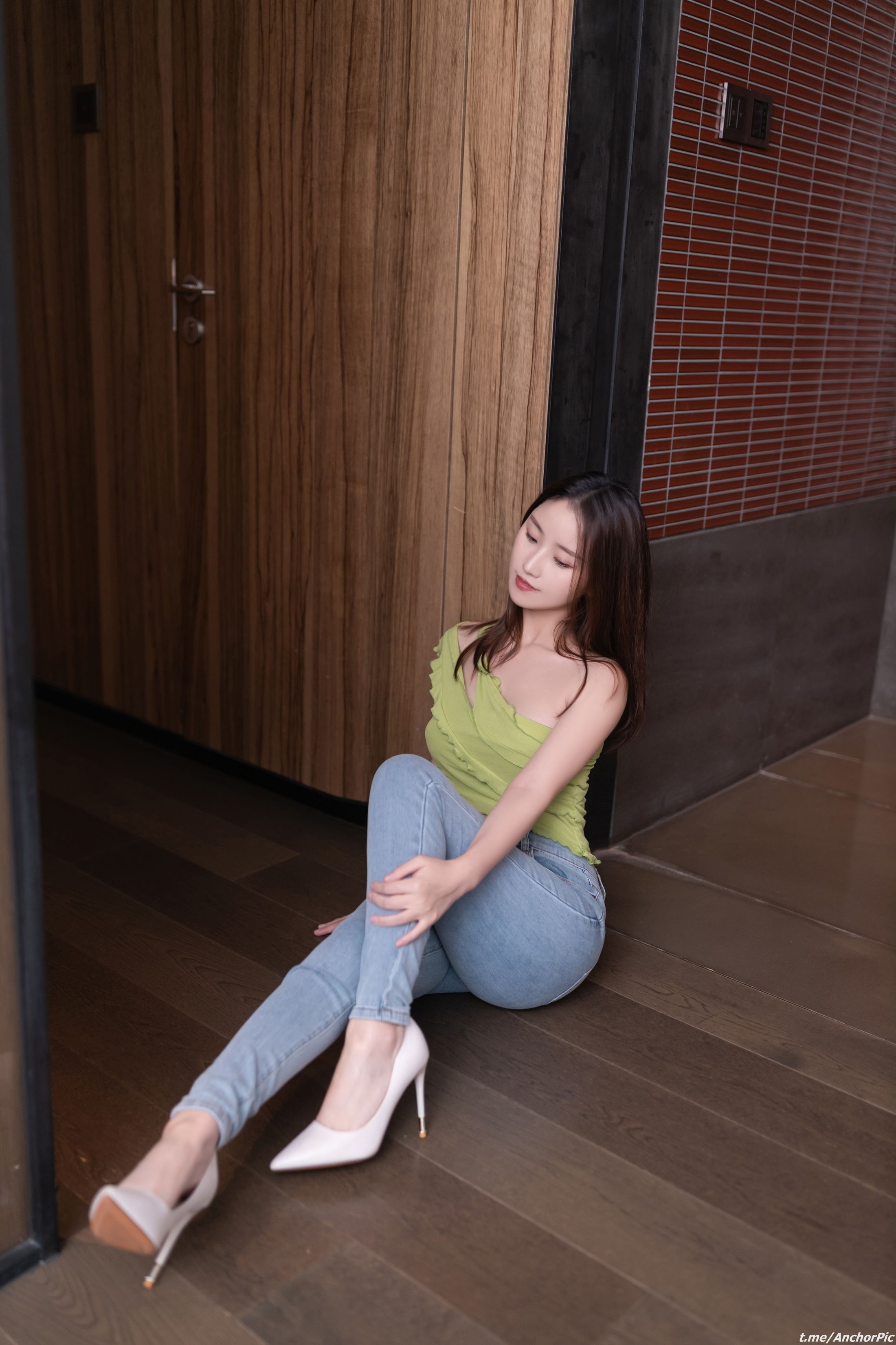 杏子 - 牛仔褲 120P