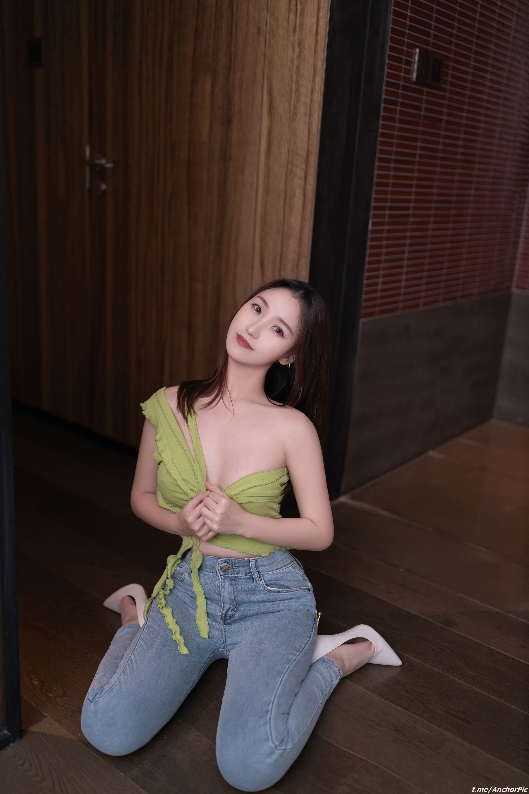 杏子 - 牛仔褲 120P