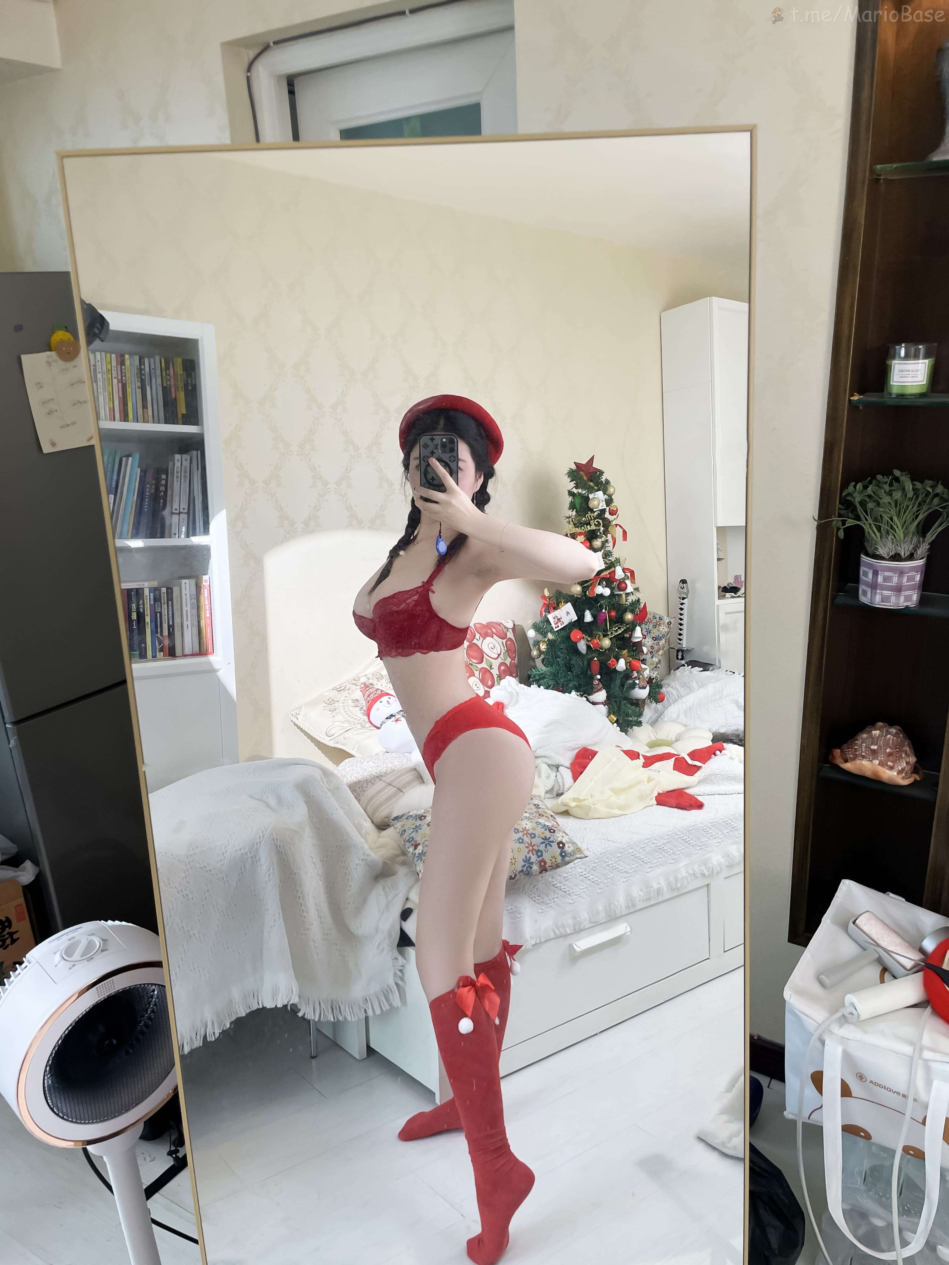Nian Nian - Christmas 2022 [41P