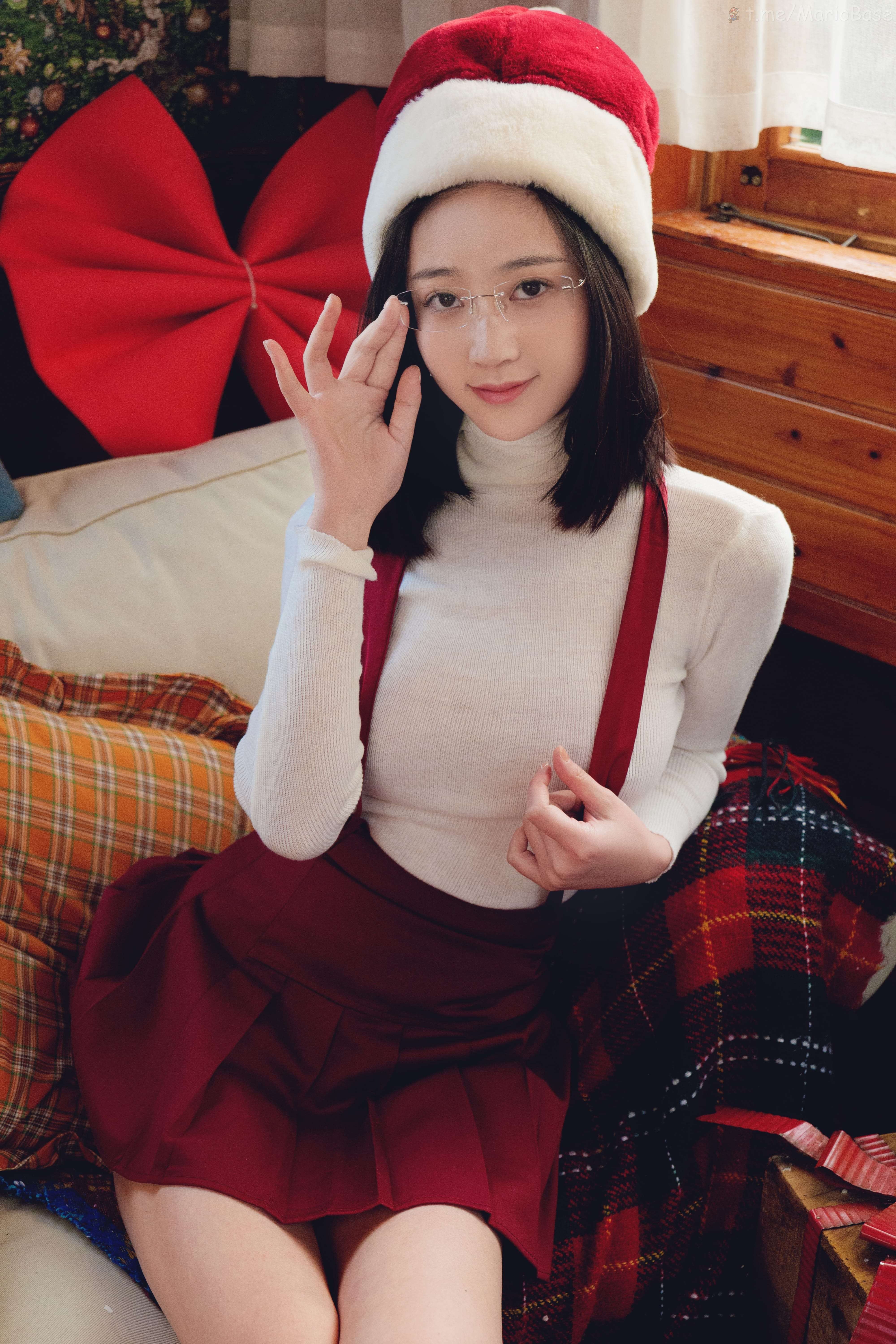 年年 - 小紅帽 [41P
