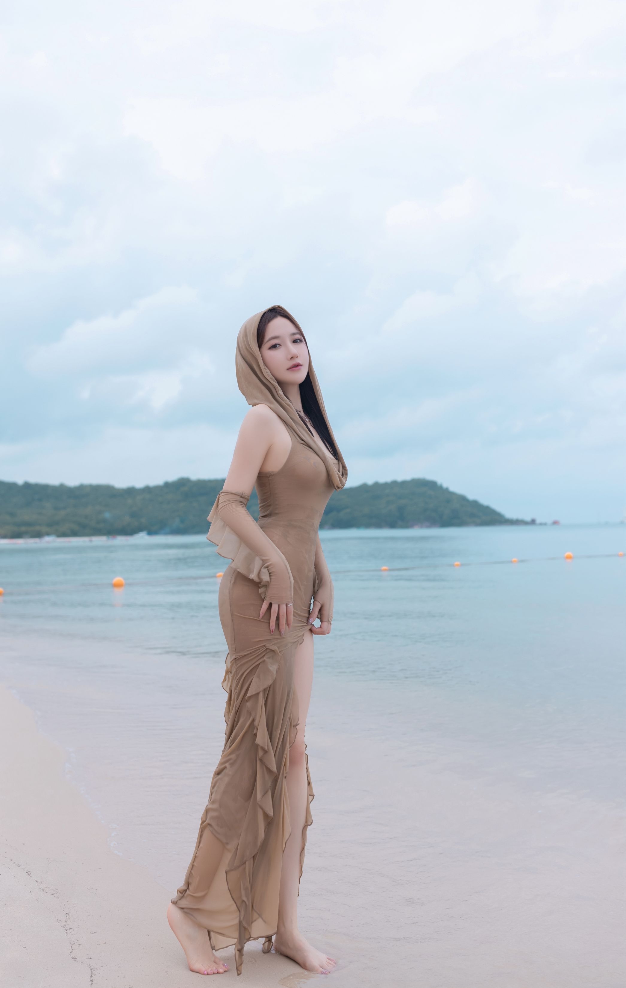 Yuzi Jiang Fish - Bãi biển sau mưa 107P