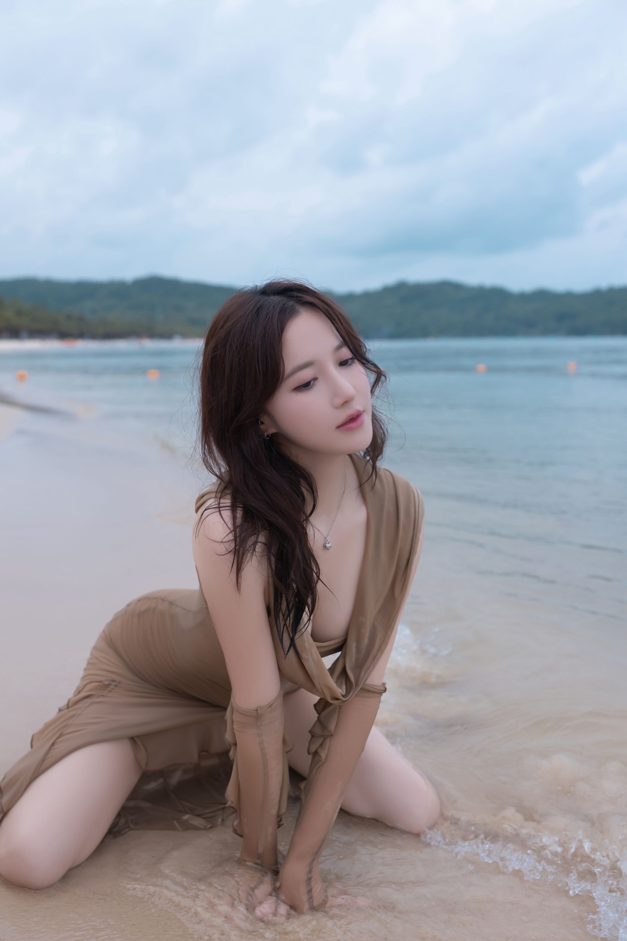 魚子醬菲什 - 雨後海灘 107P