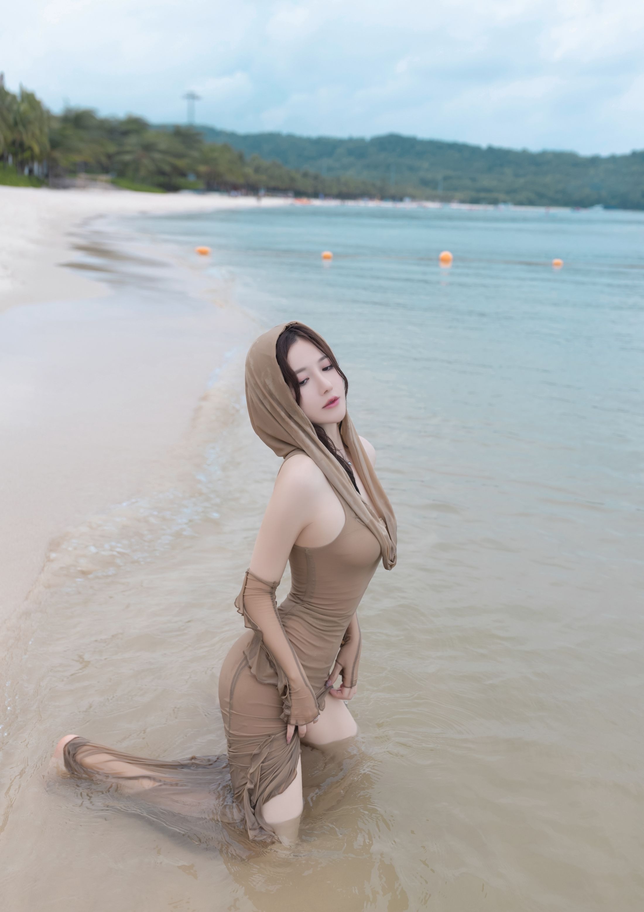 Yuzi Jiang Fish - Bãi biển sau mưa 107P
