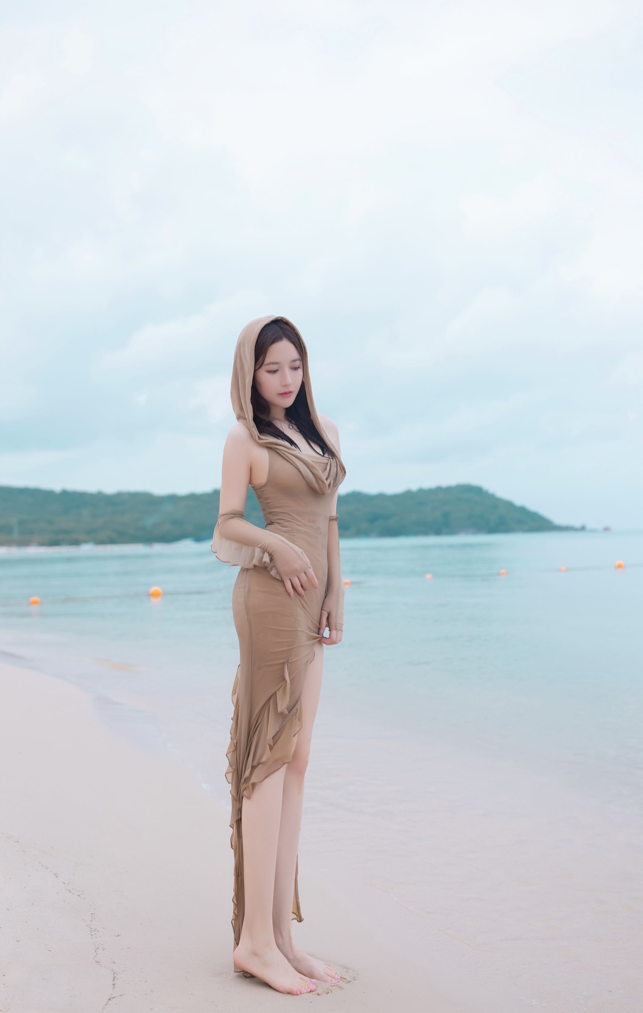 Yuzi Jiang Fish - Bãi biển sau mưa 107P