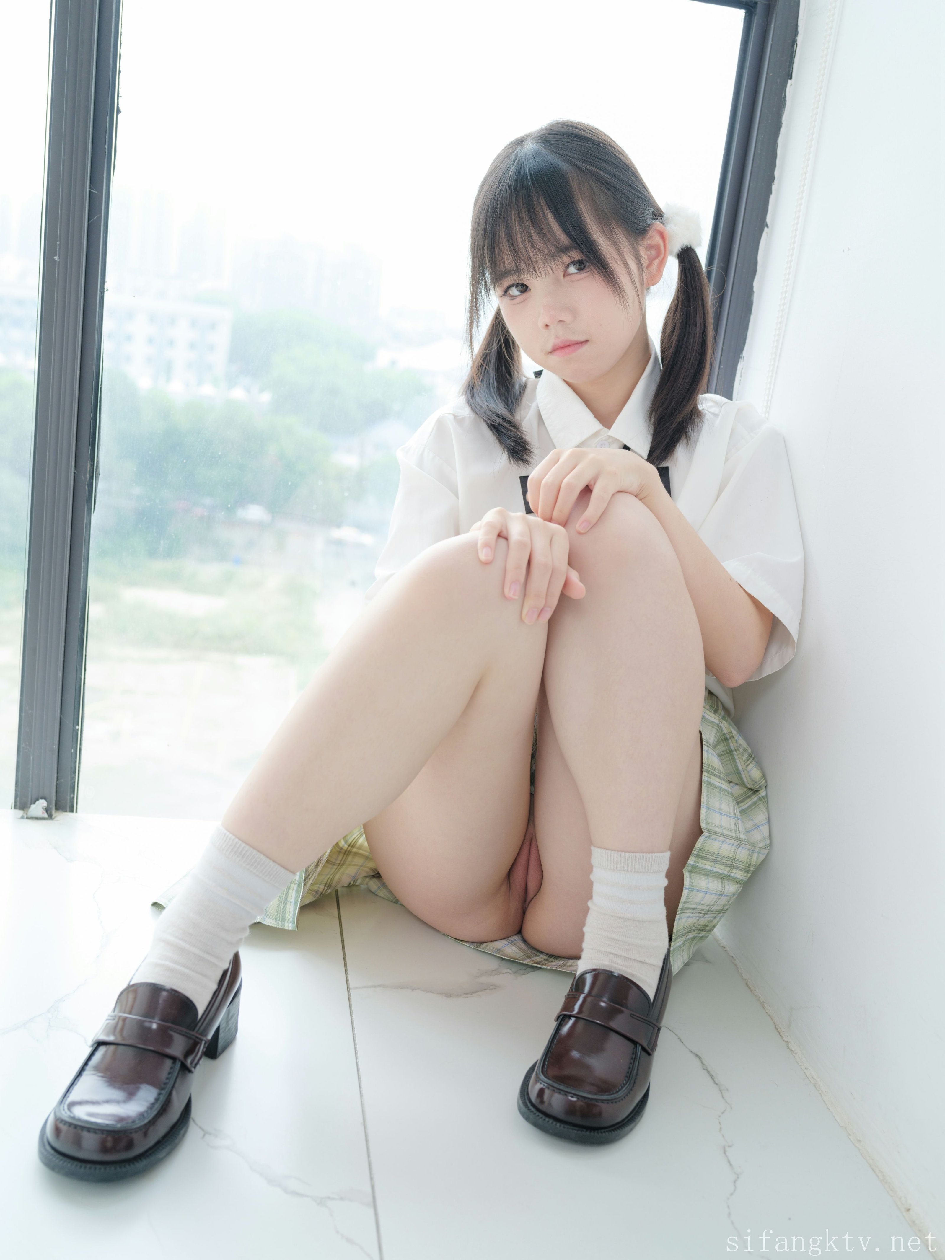 少女秩序 - 小魚 假阳具