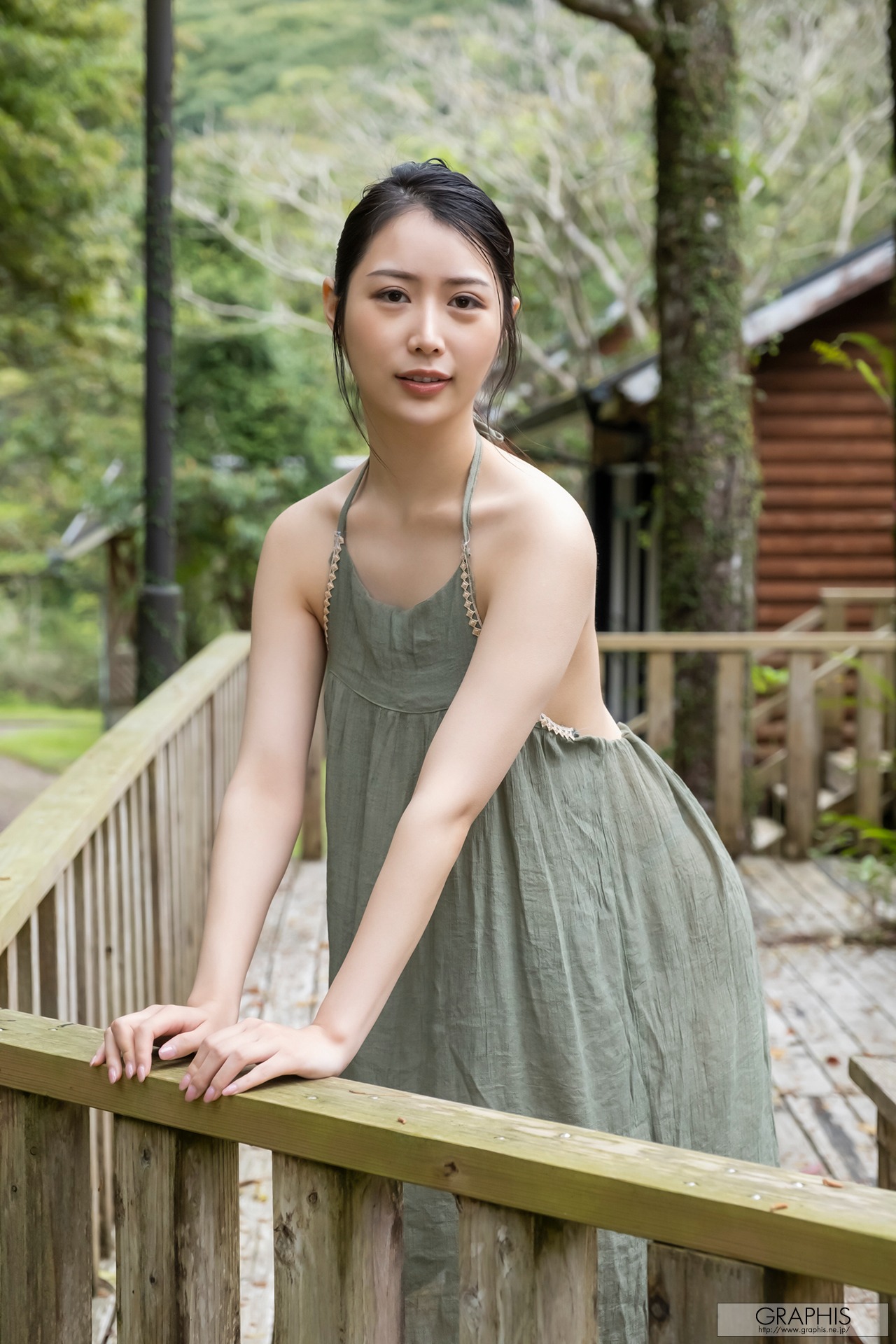 グラフィス] 朝日りお 「サンライズ」 141P