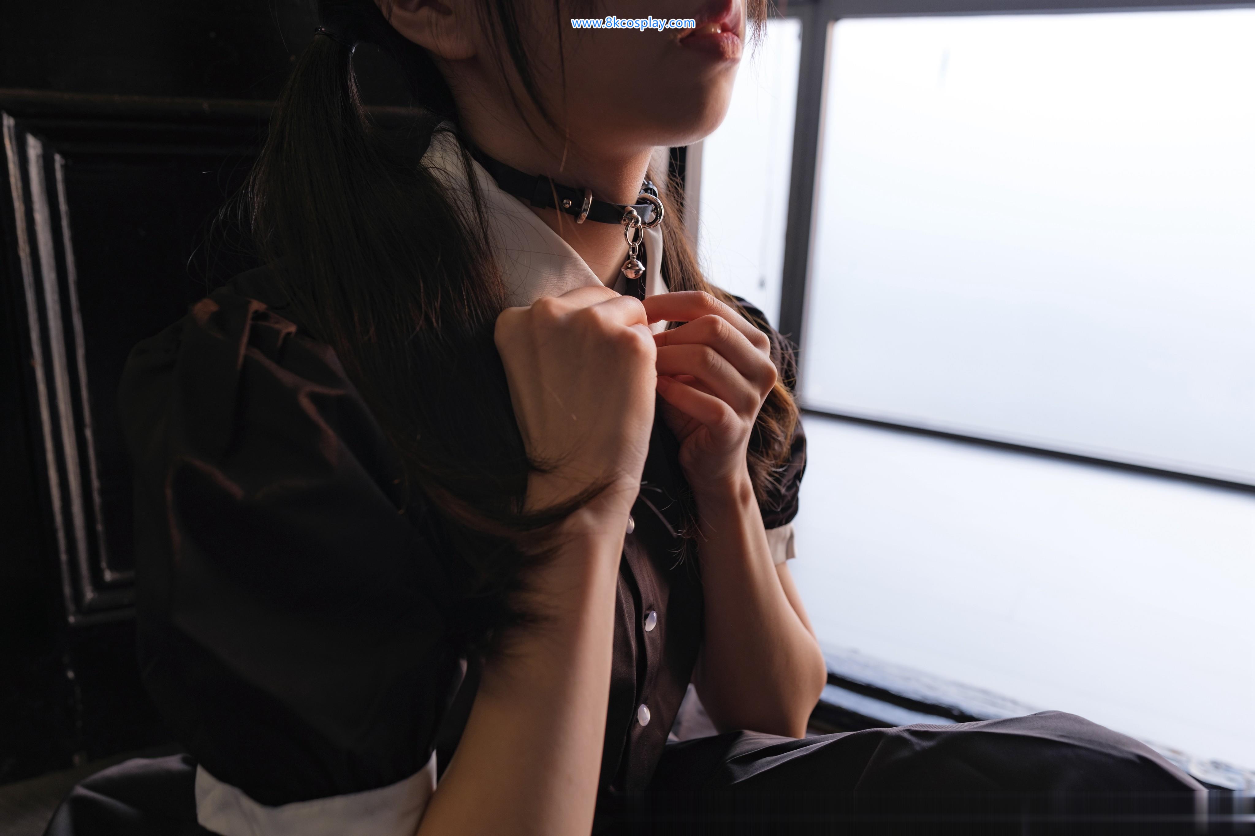 센로 재단 - 소칠-하녀