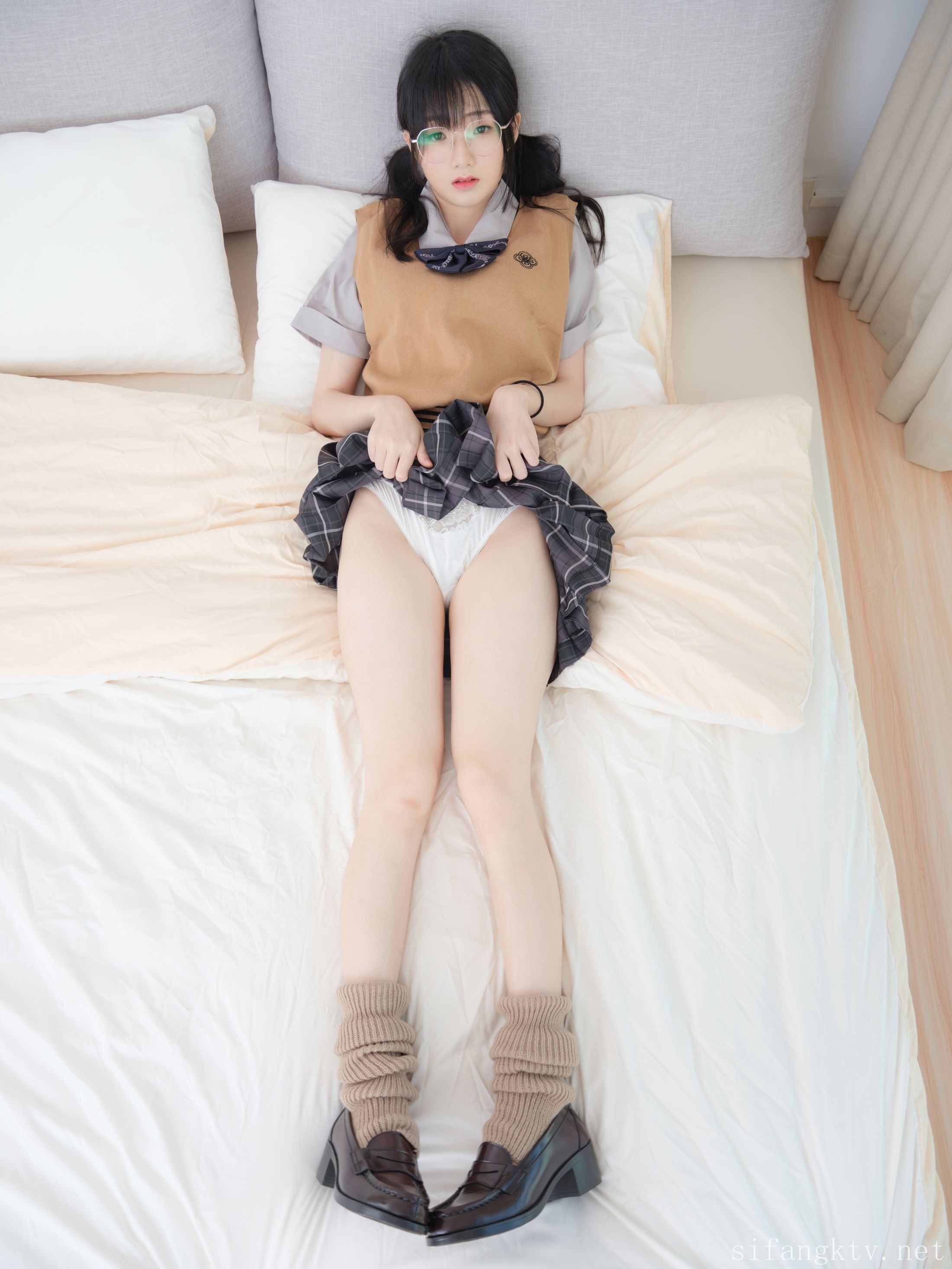 [紧急企劃] 奶糖 – JK 98P