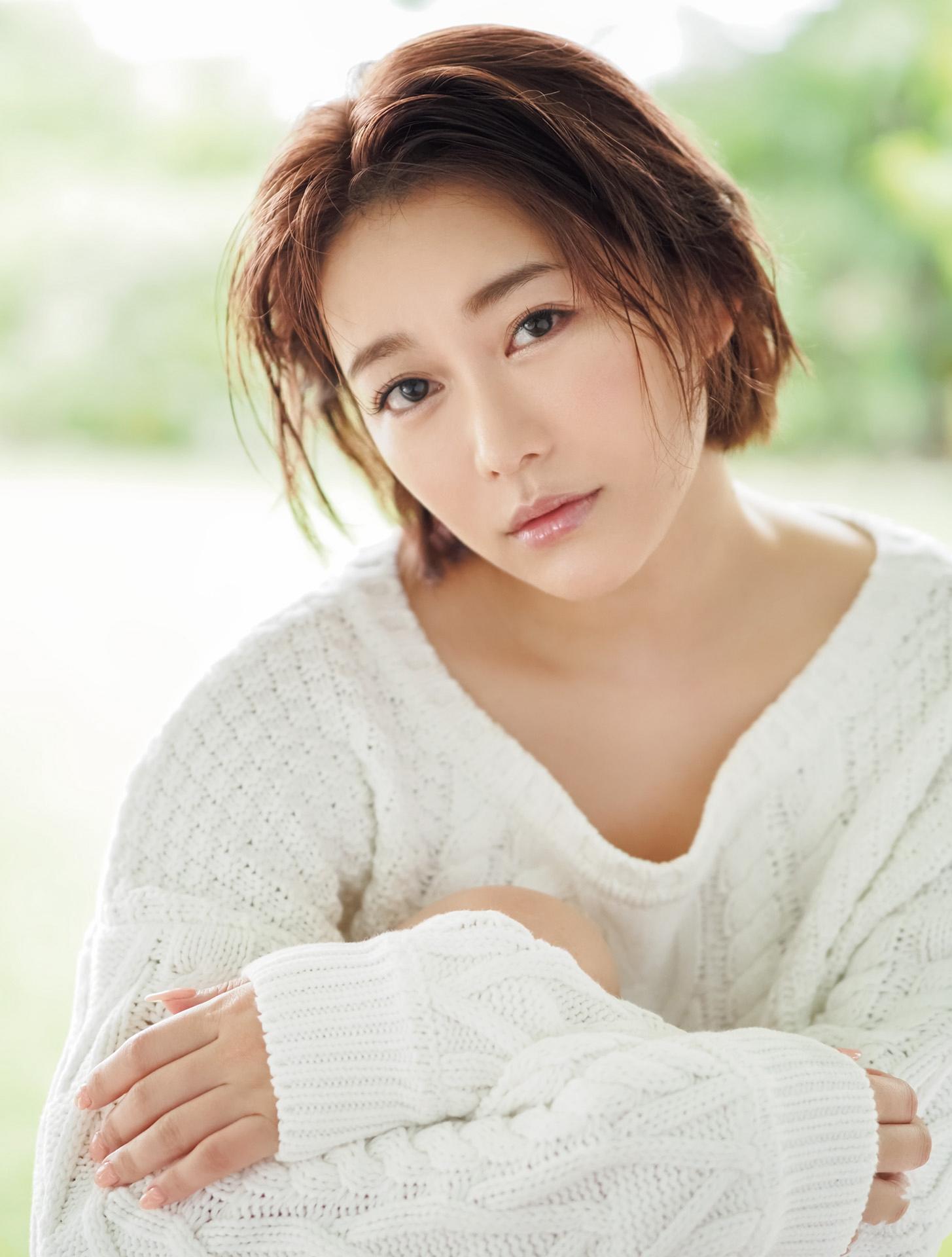 西野翔 朝日藝能 SEXY 女演員寫真集 88頁