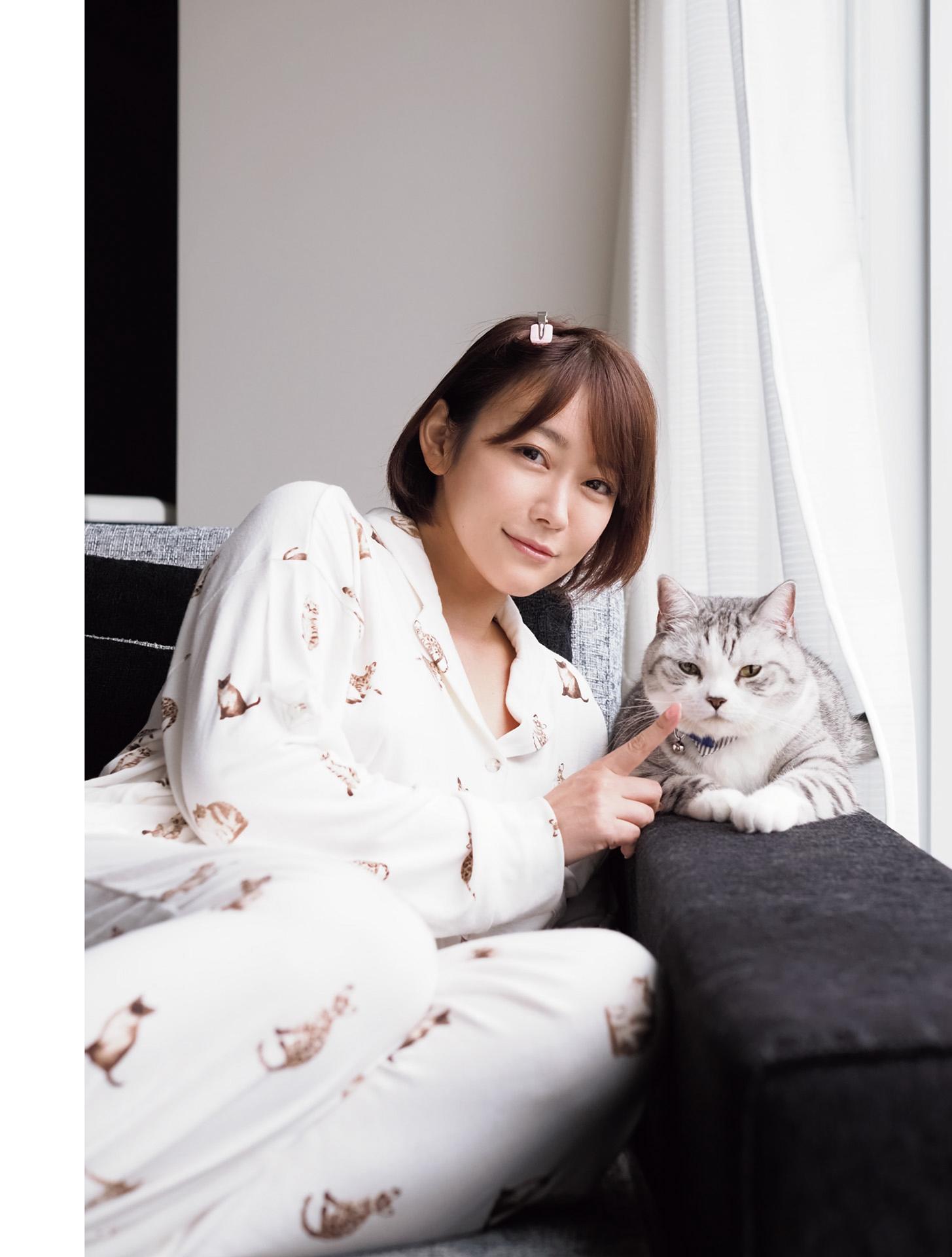 Sho Nishino: Sưu tập ảnh nữ diễn viên gợi cảm Asa Gei, 88 trang