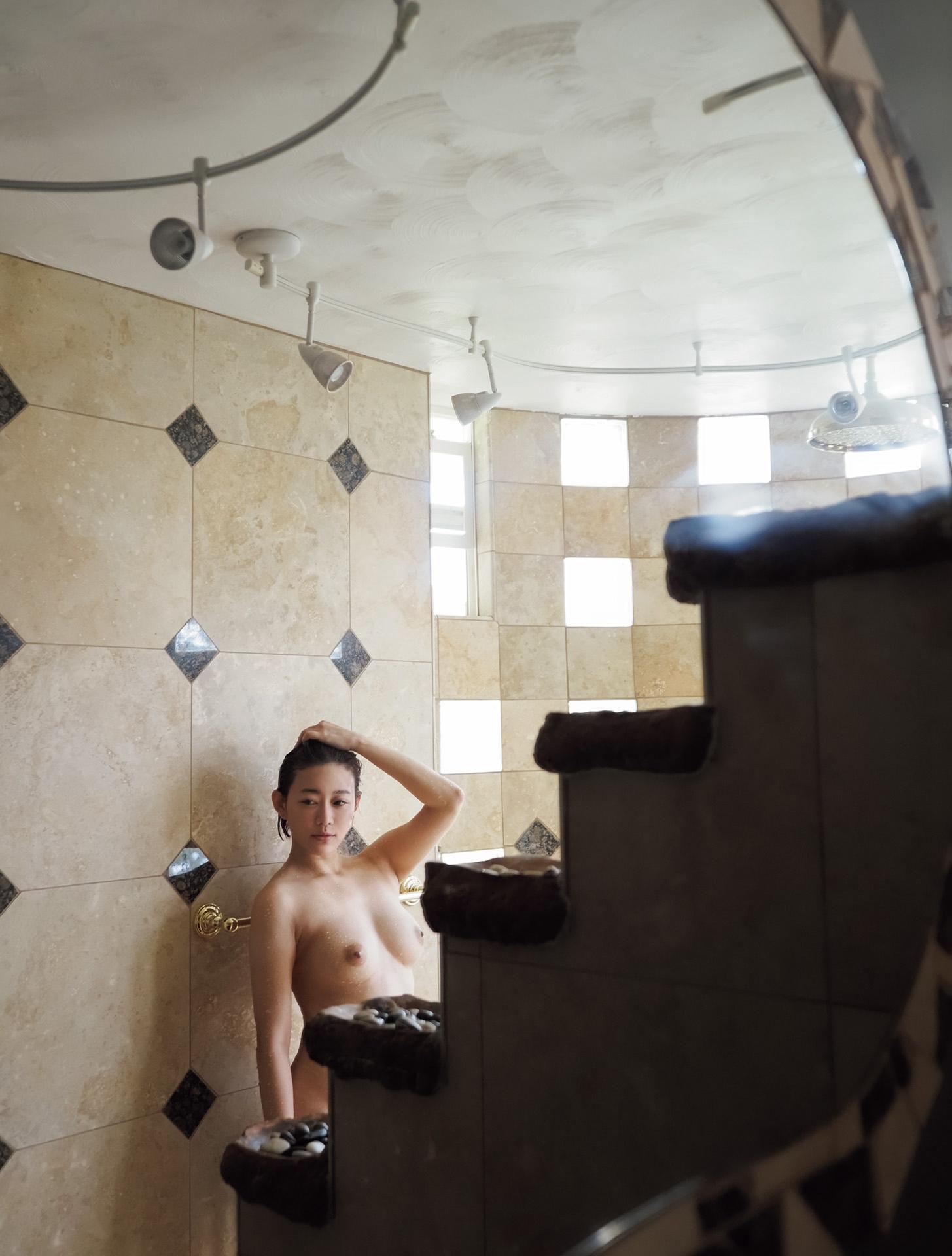 Sho Nishino: Sưu tập ảnh nữ diễn viên gợi cảm Asa Gei, 88 trang