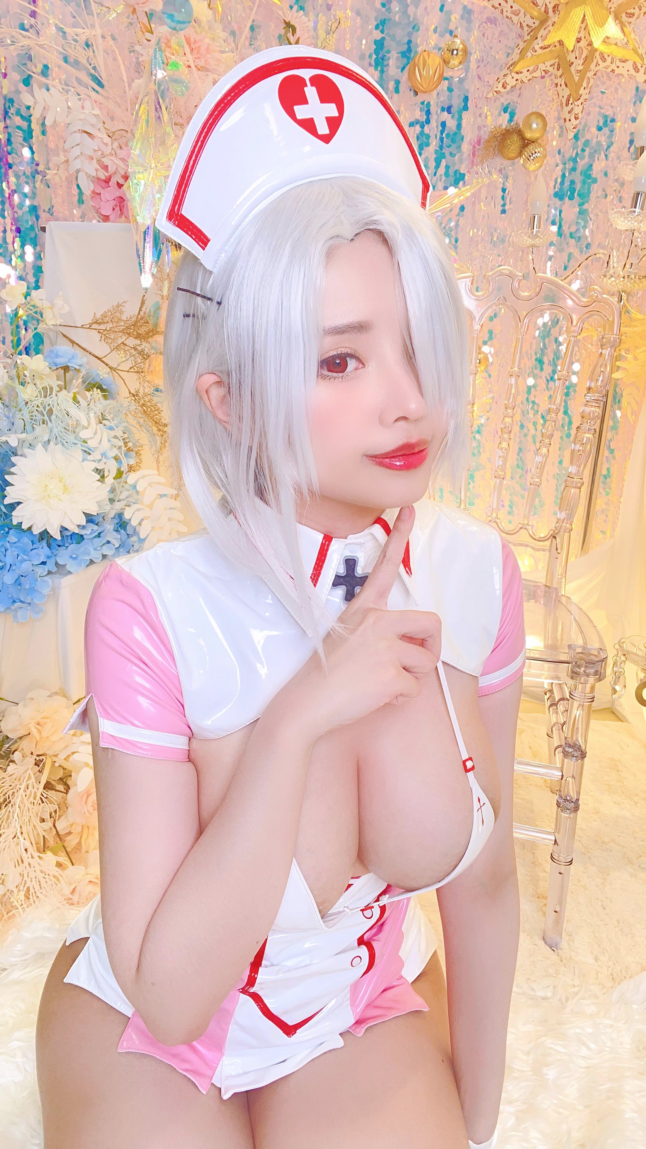 Kaya Huang - Prince Heinrich Nurse