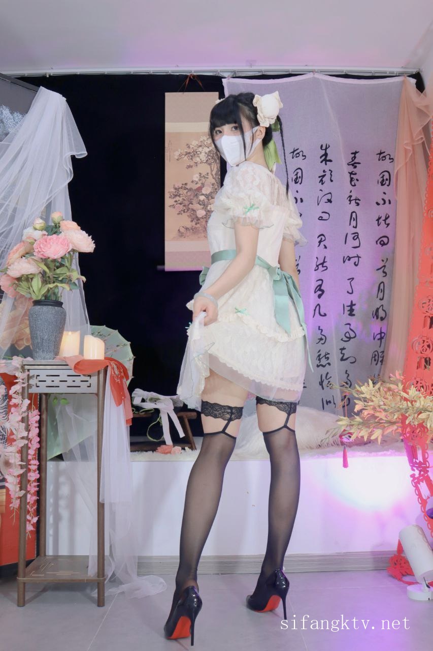 Miao喵醬x小简x奶糊 - 三人春晚 95P