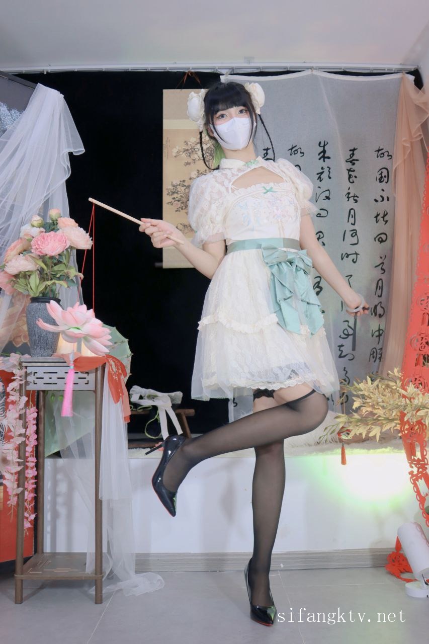 Miao喵酱x小简x奶糊 - 三人春晚 95P