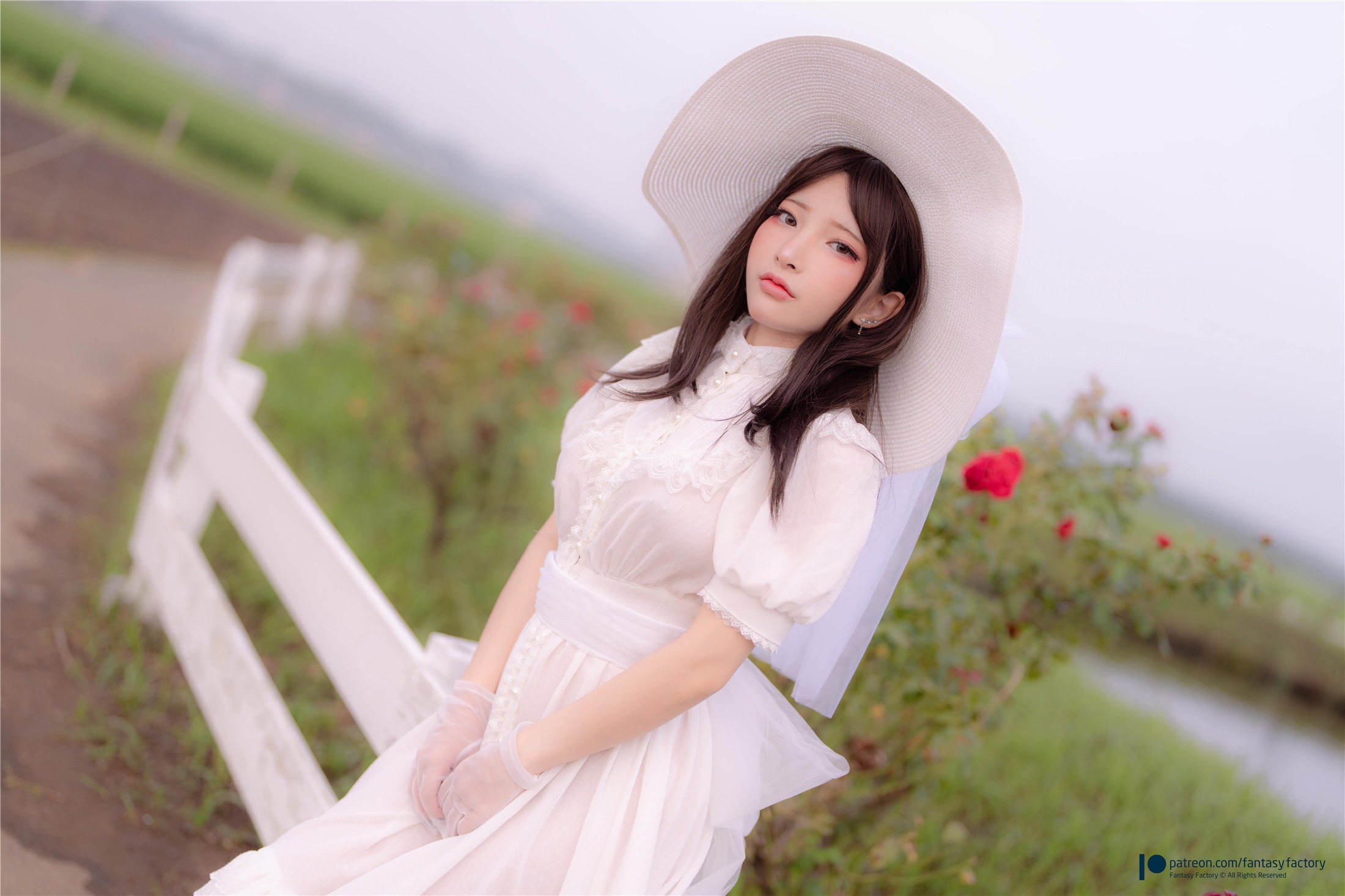 Fantasy Factory Tiểu Đinh – Hachishaku-sama 51P
