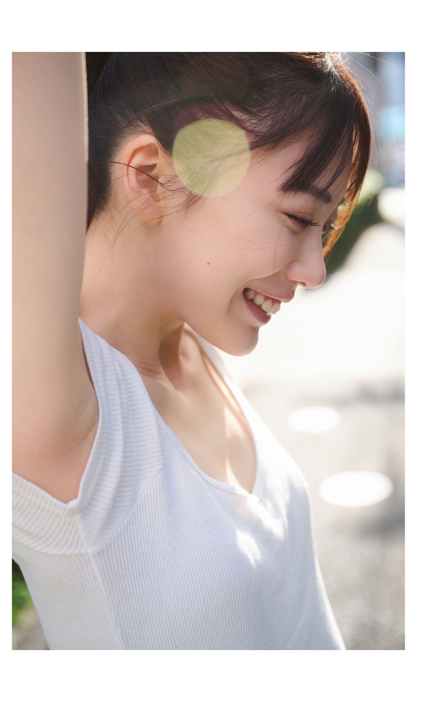石川澪攝影集「我和女朋友的開始之日」89P
