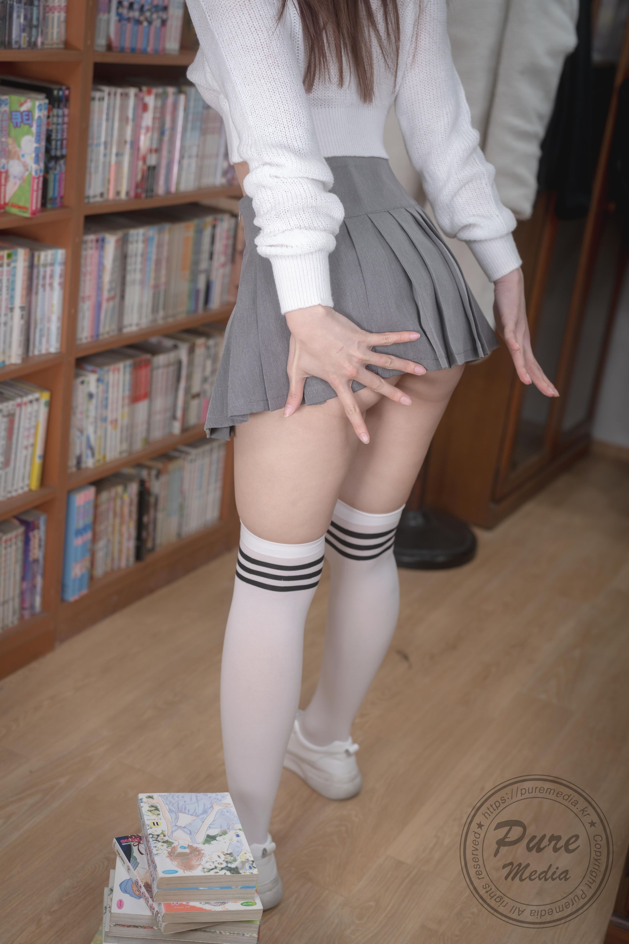 Pure Media Vol.273 Yeha 図書館ガール 200P
